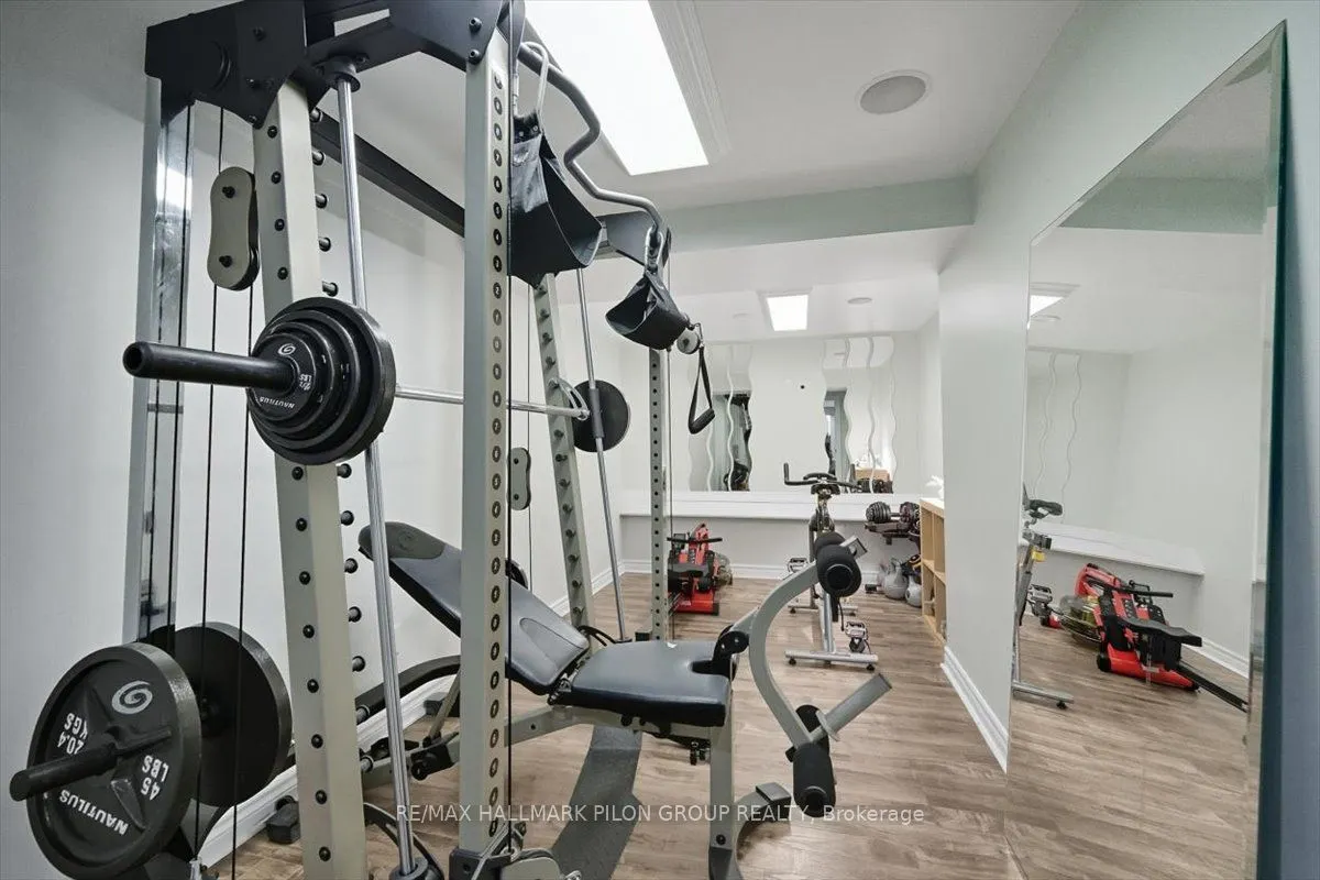 200 Enclave Walk