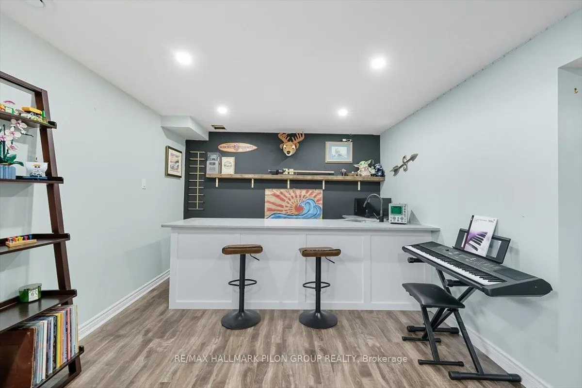 200 Enclave Walk