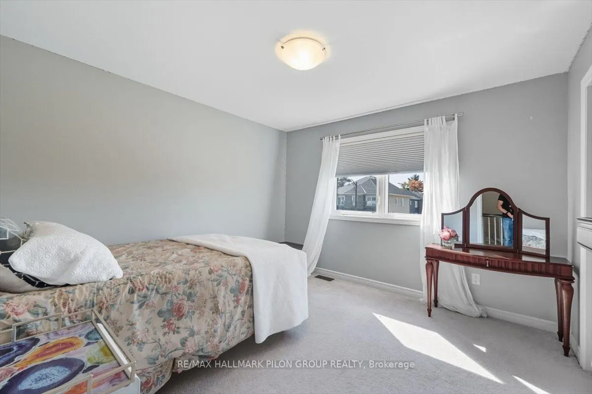 200 Enclave Walk