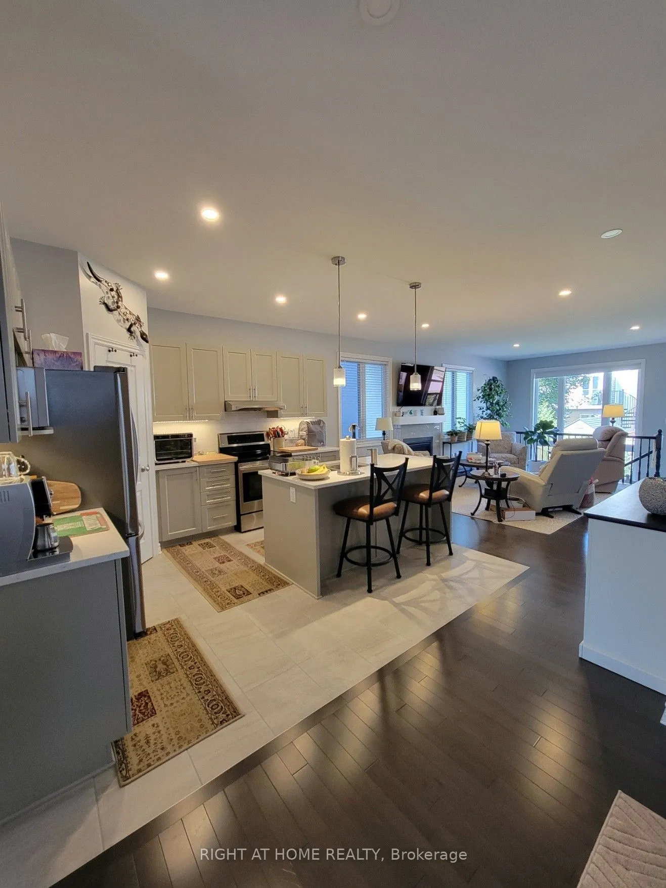 657 Parade Drive