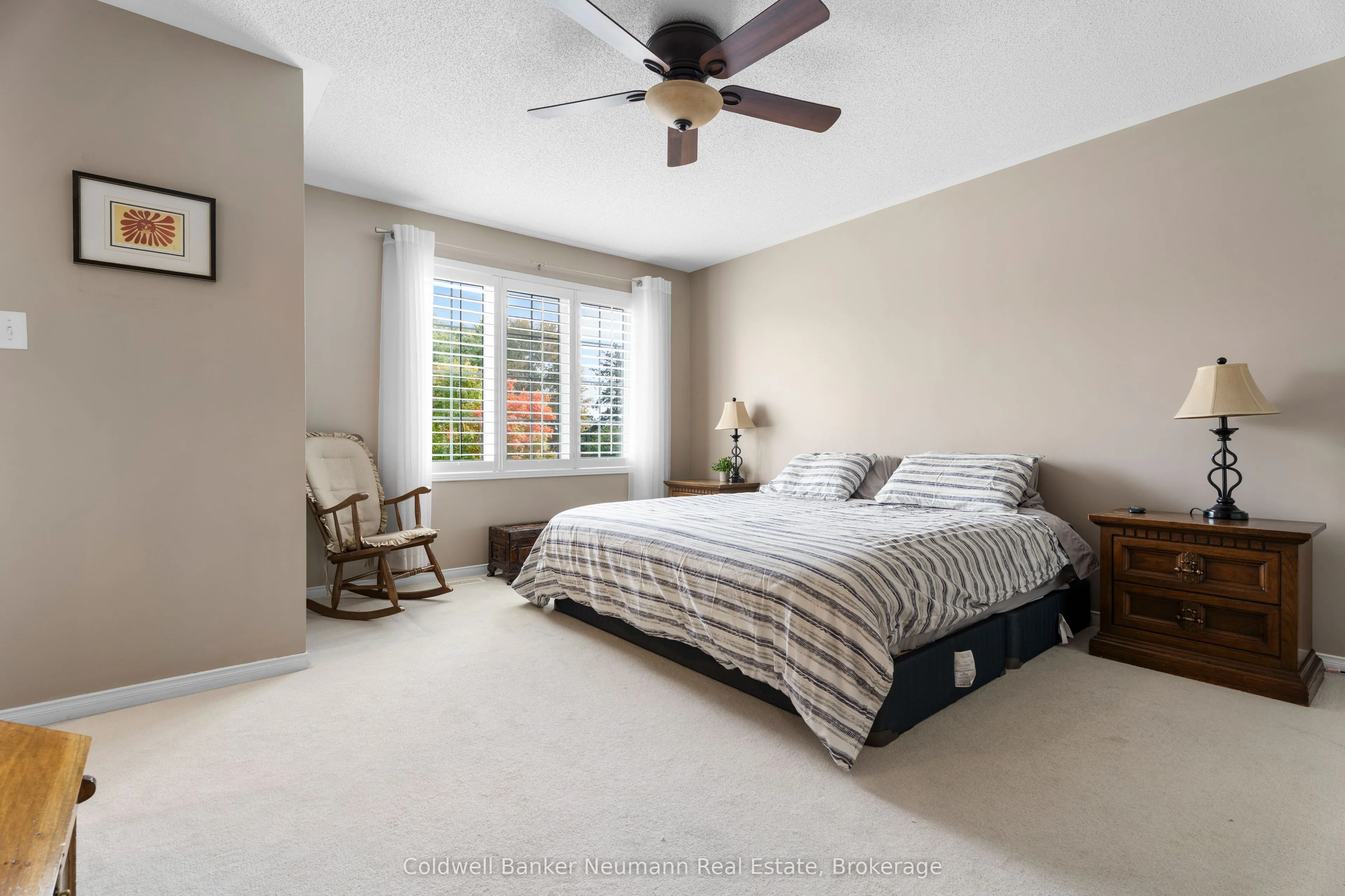 1035 Victoria Road S, #71