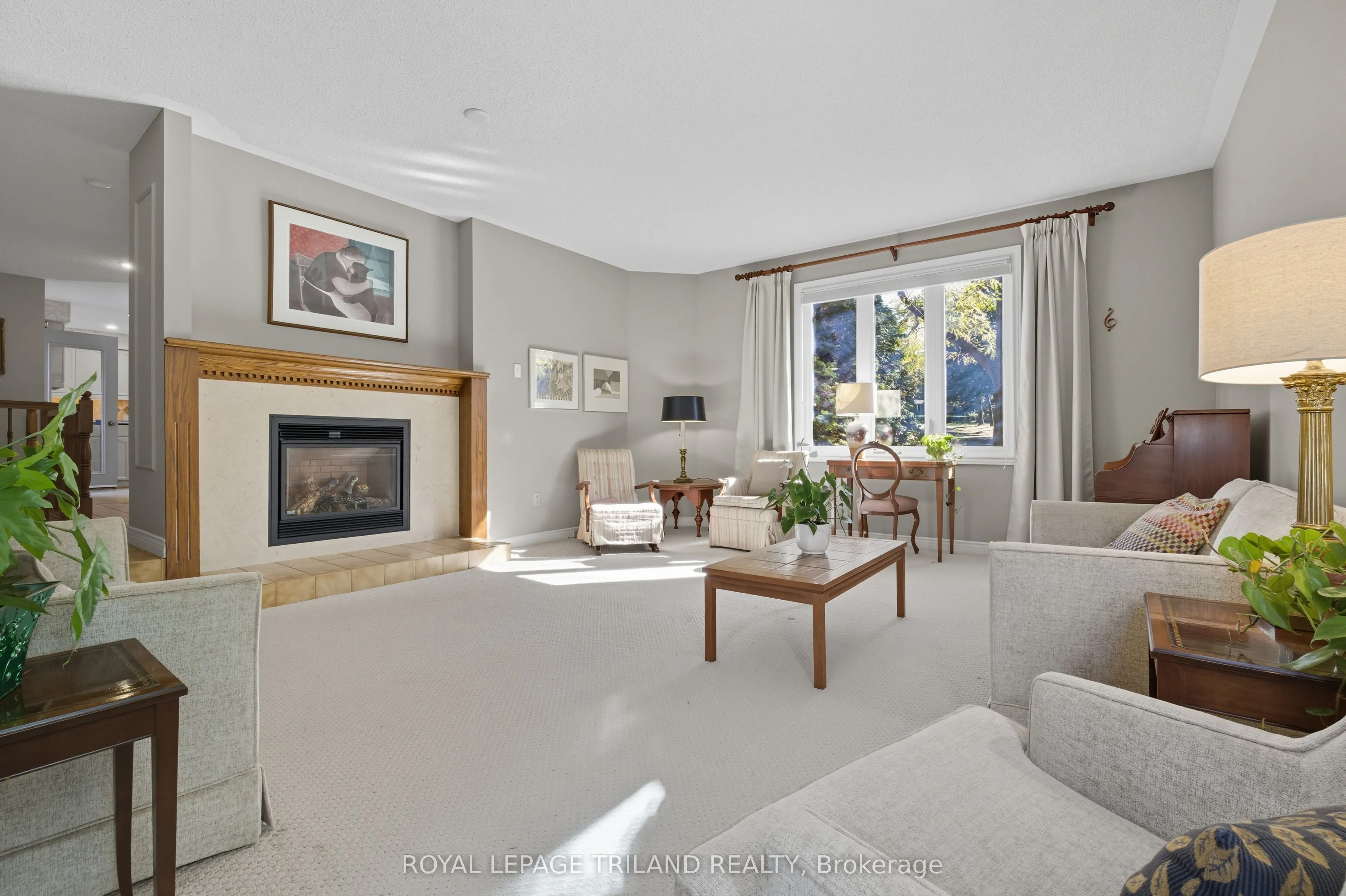 60 Rosecliffe Crescent, #16