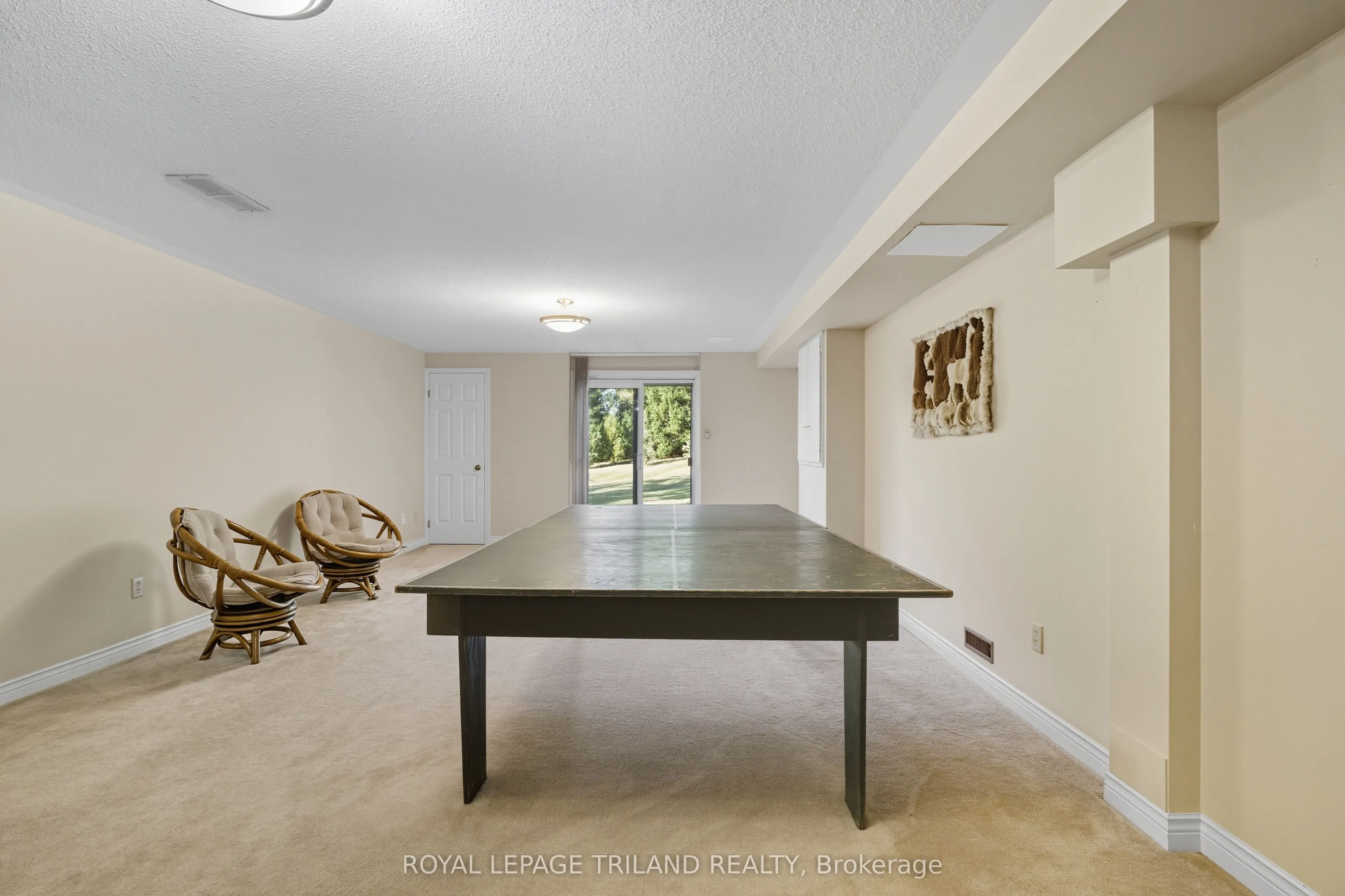 60 Rosecliffe Crescent, #16