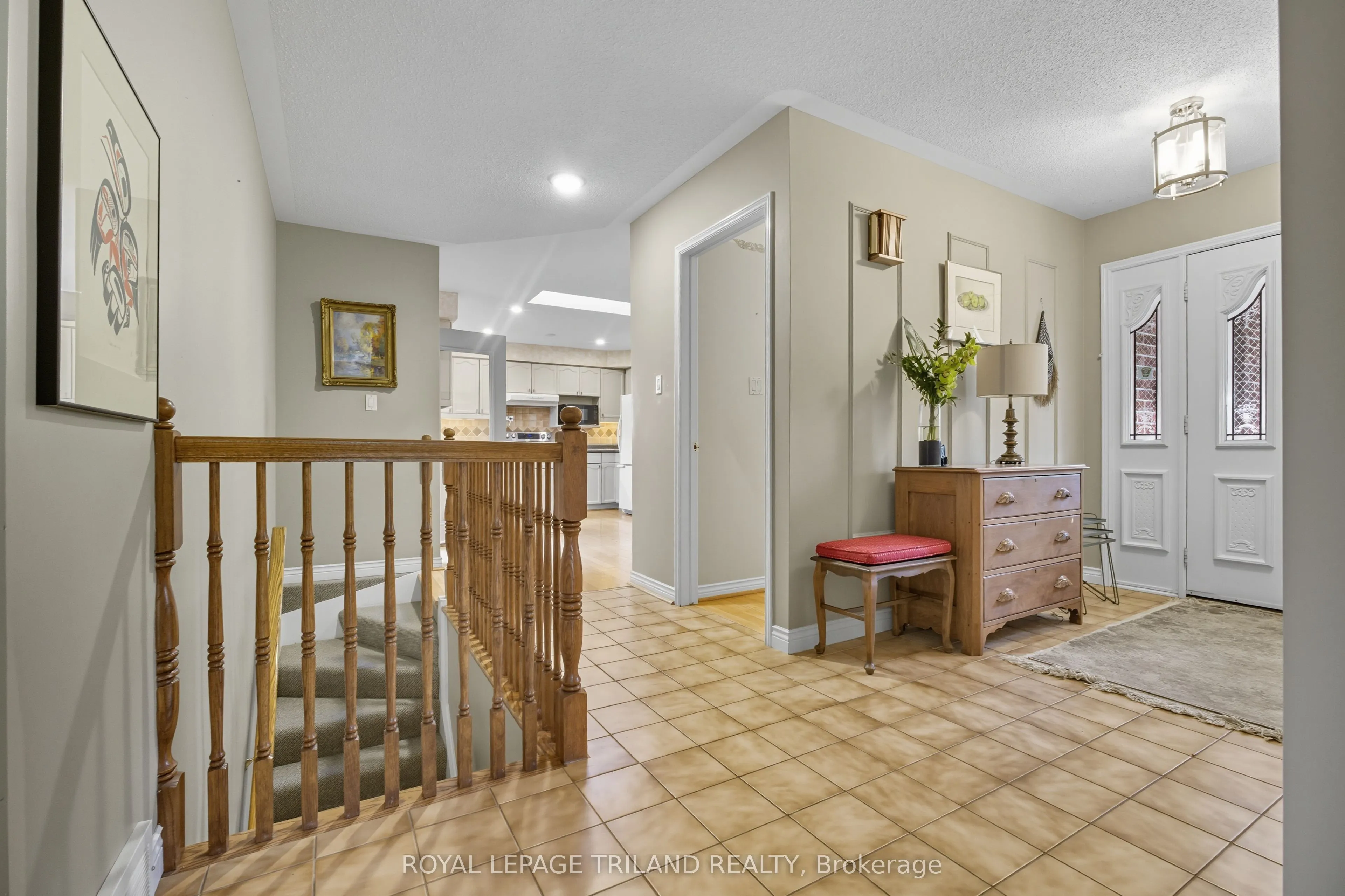 60 Rosecliffe Crescent, #16