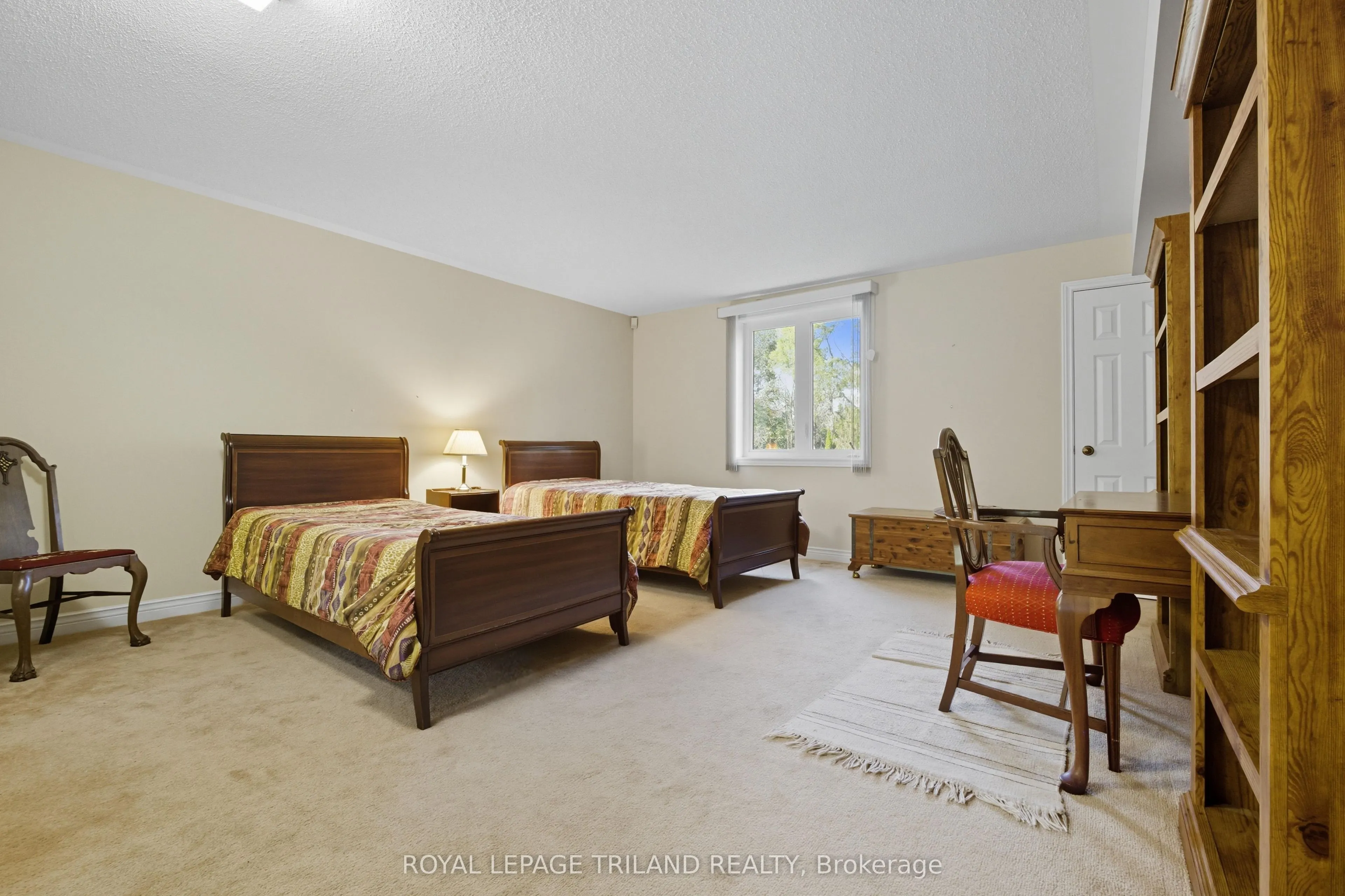 60 Rosecliffe Crescent, #16