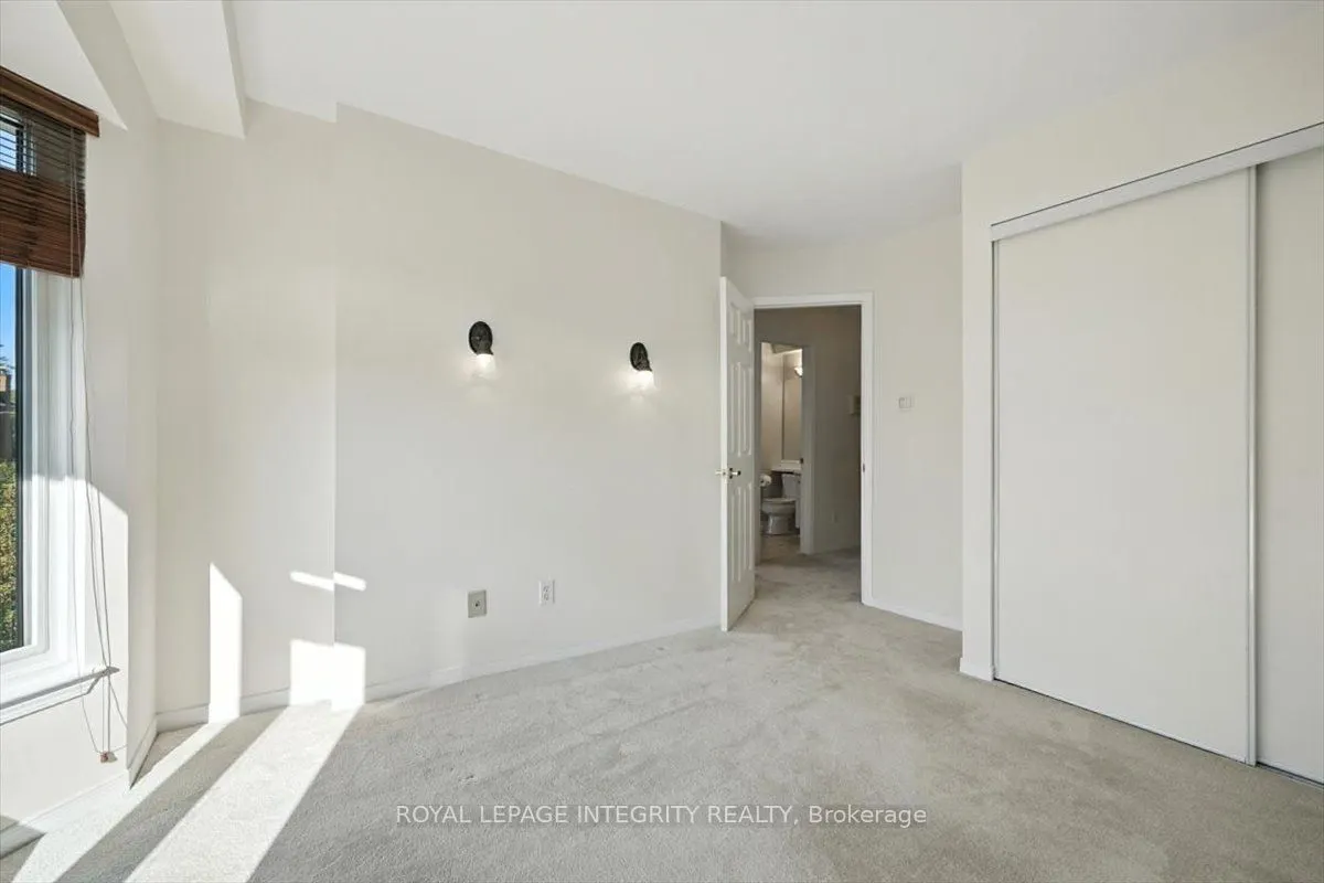 17 Columbus Avenue