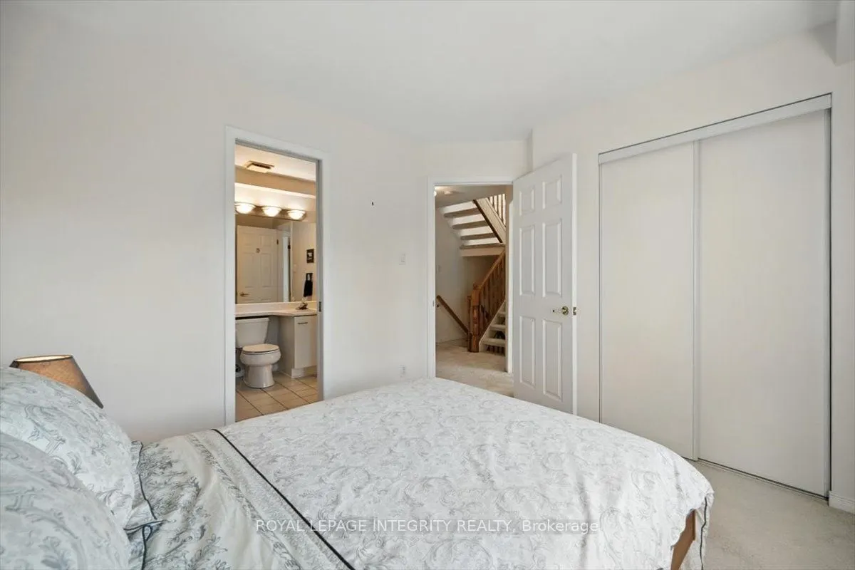 17 Columbus Avenue