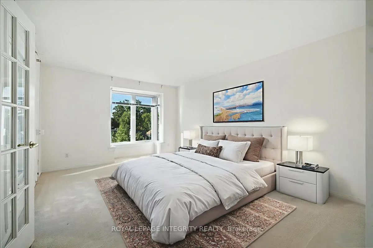 17 Columbus Avenue