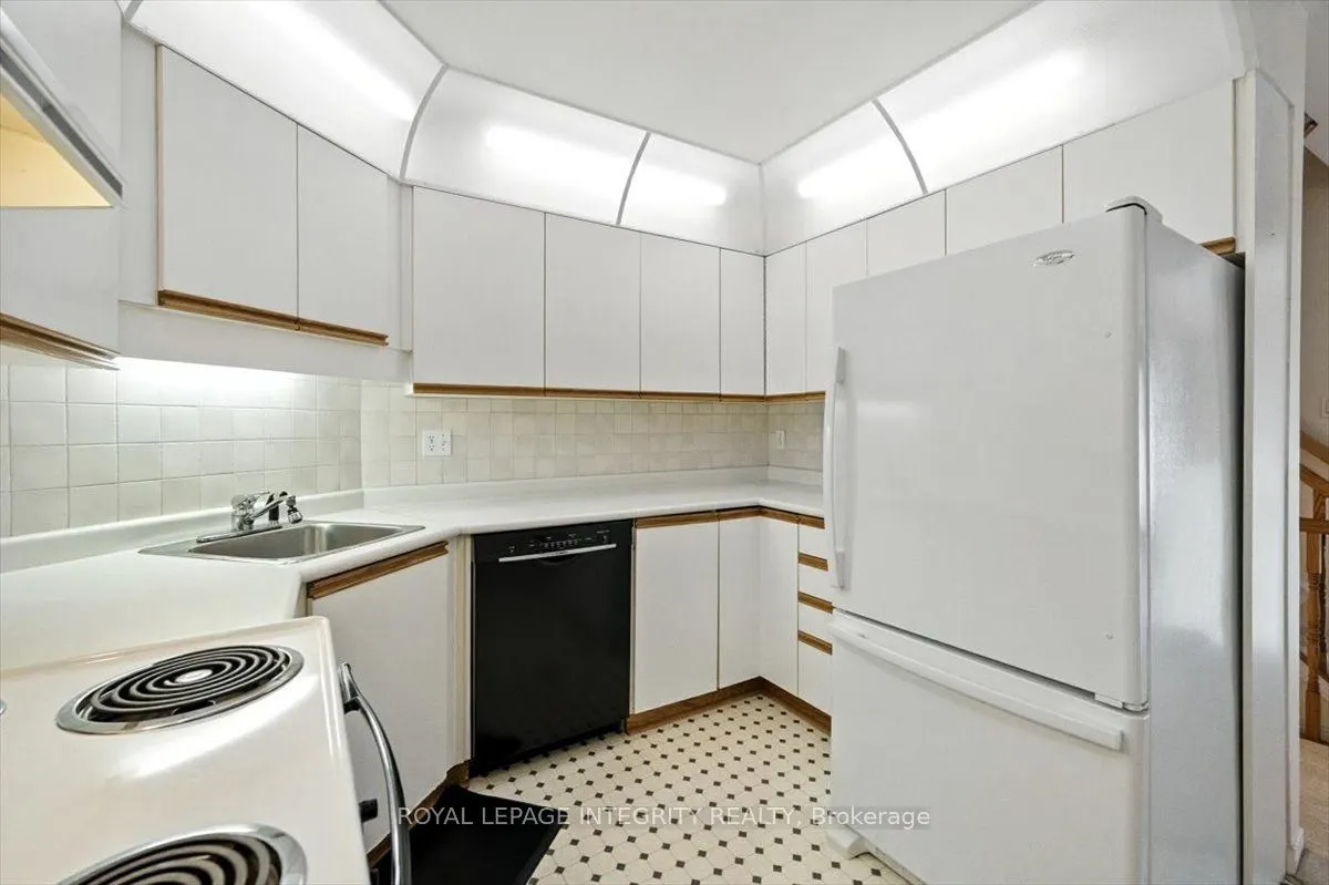 17 Columbus Avenue