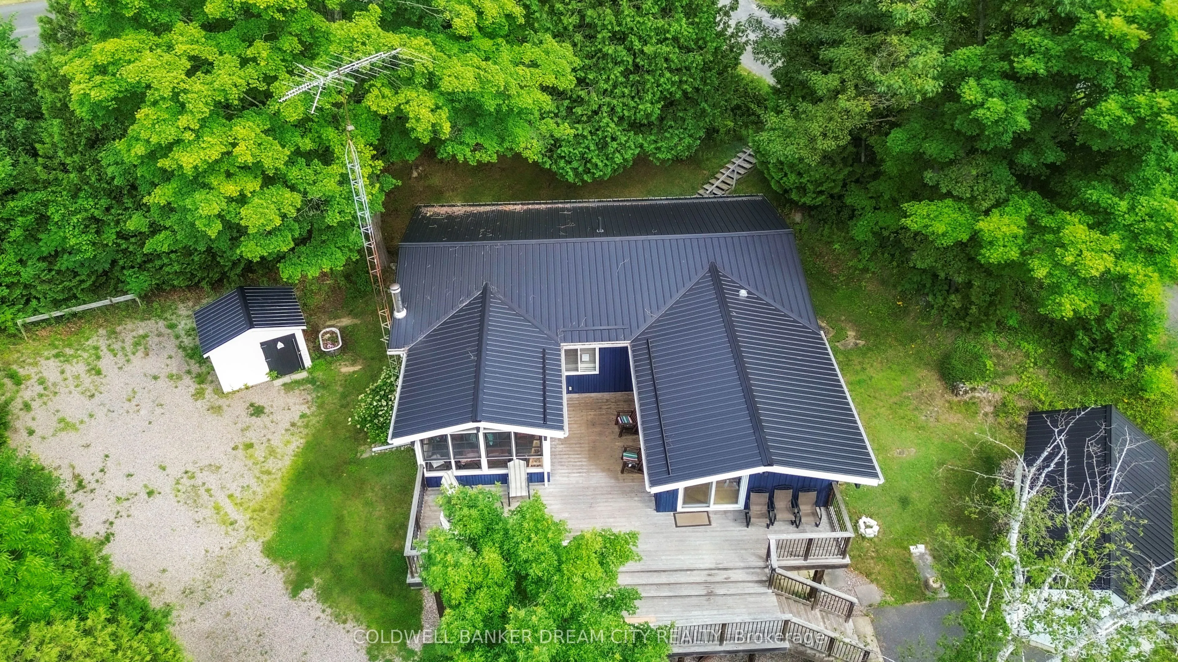 1004A ALMOND Lane