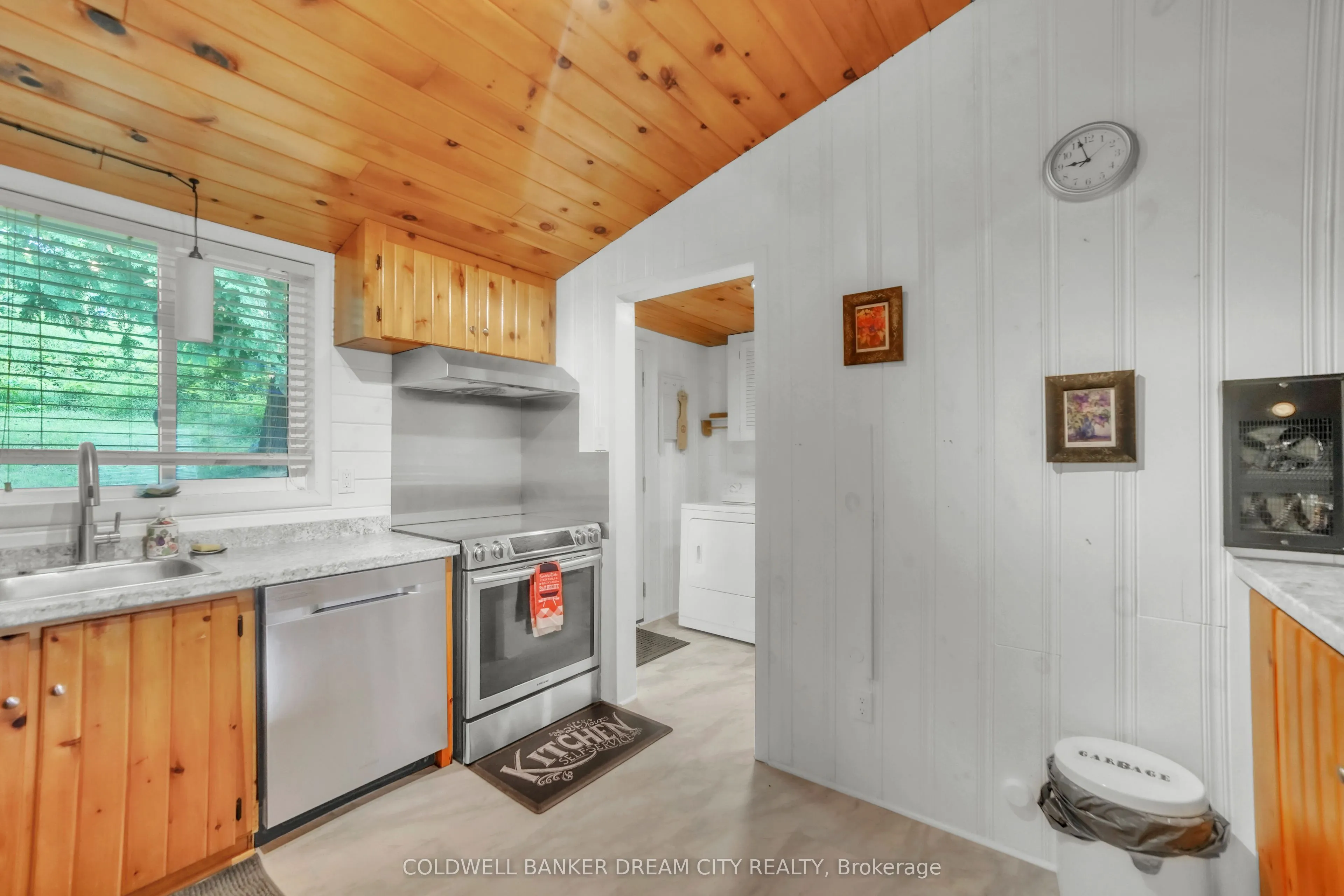 1004A ALMOND Lane