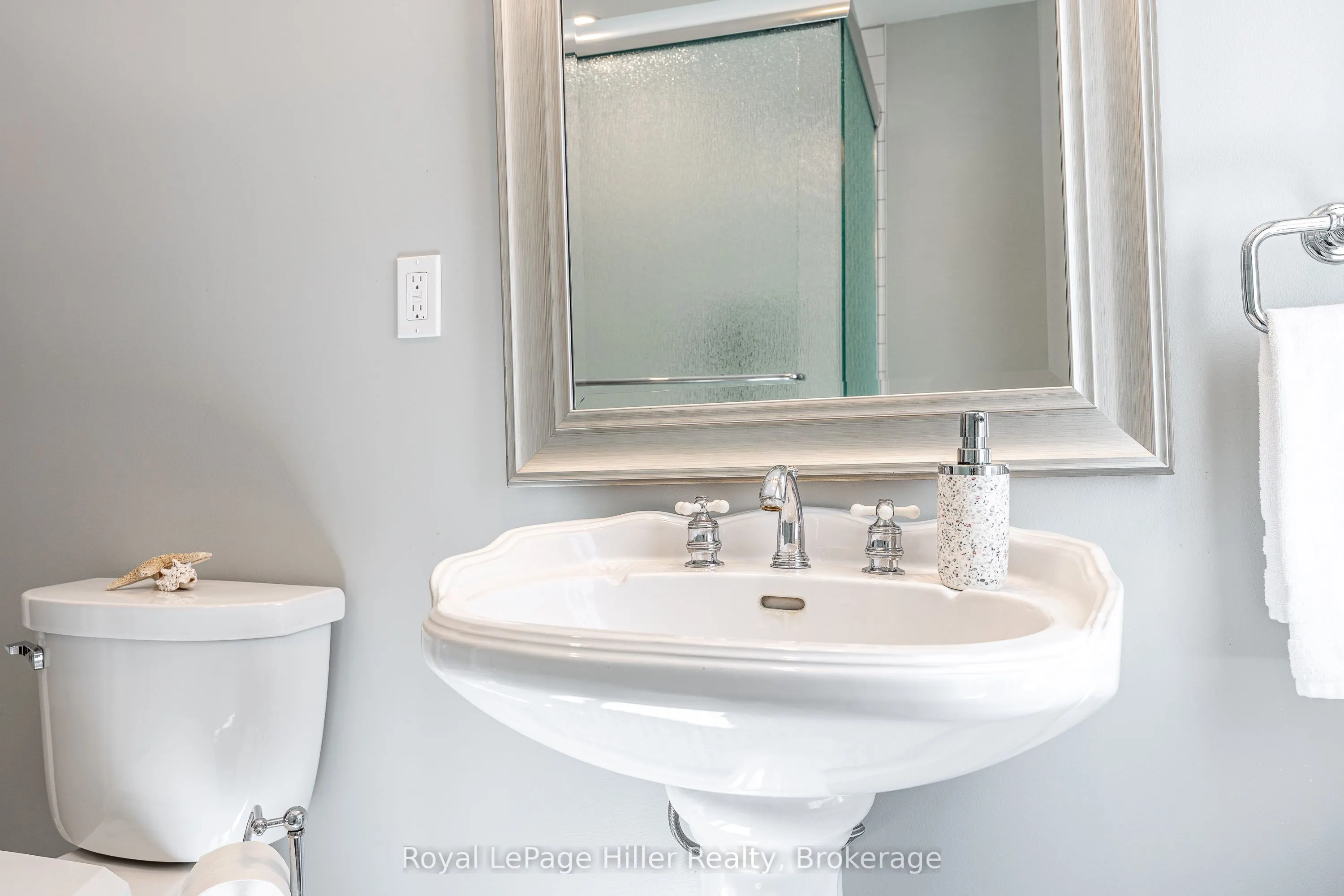 180 Elizabeth Street