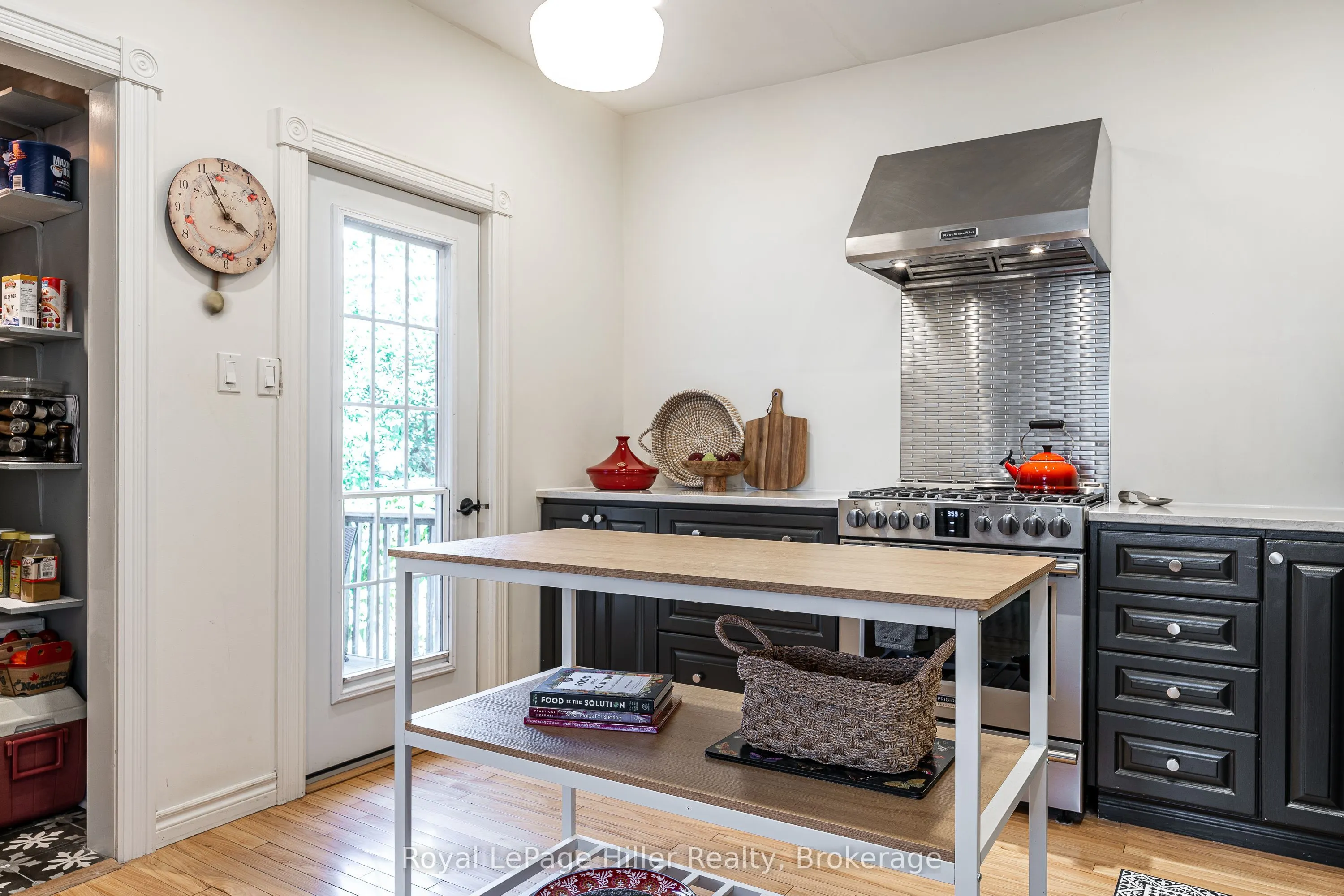 180 Elizabeth Street