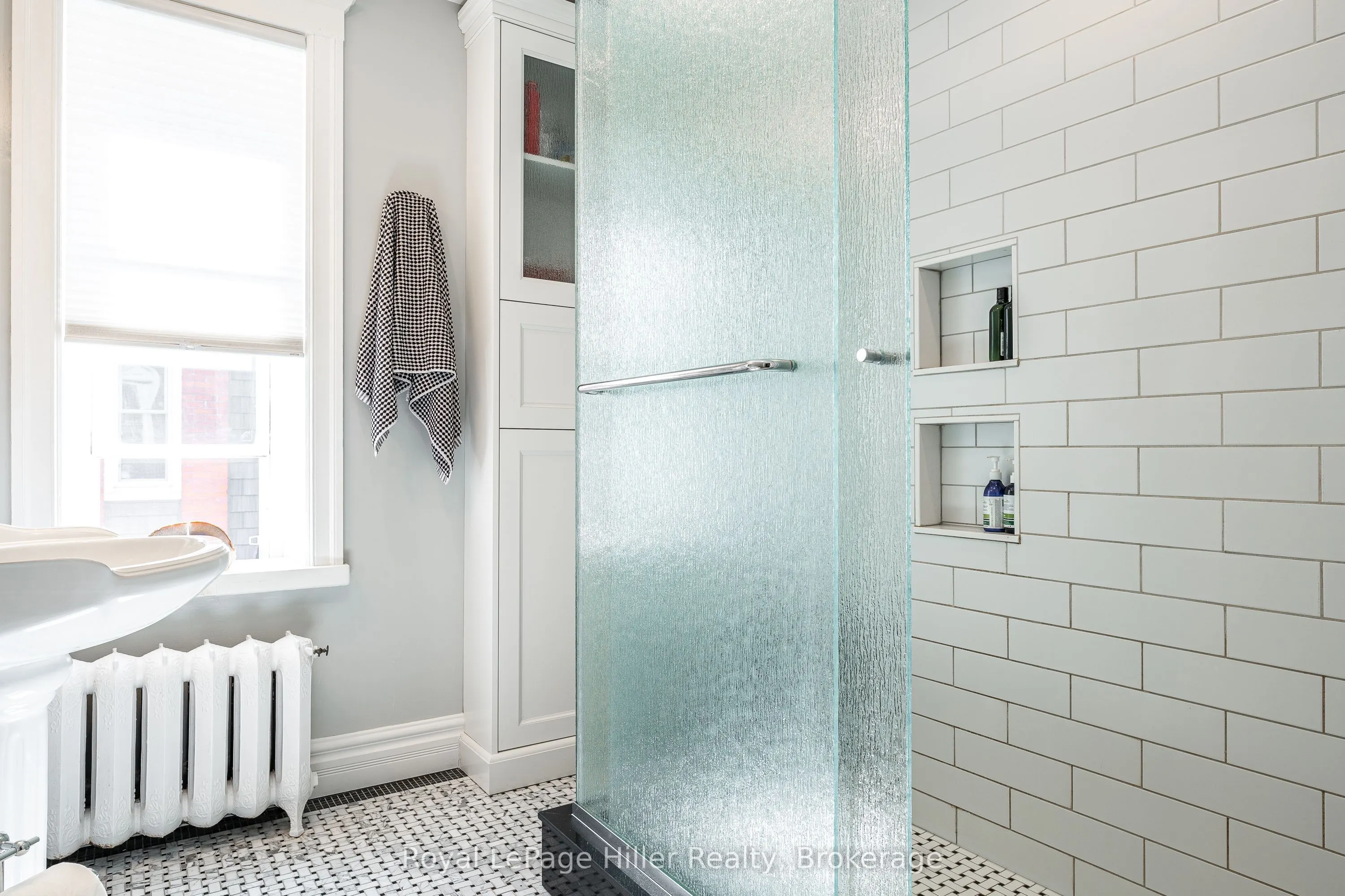 180 Elizabeth Street