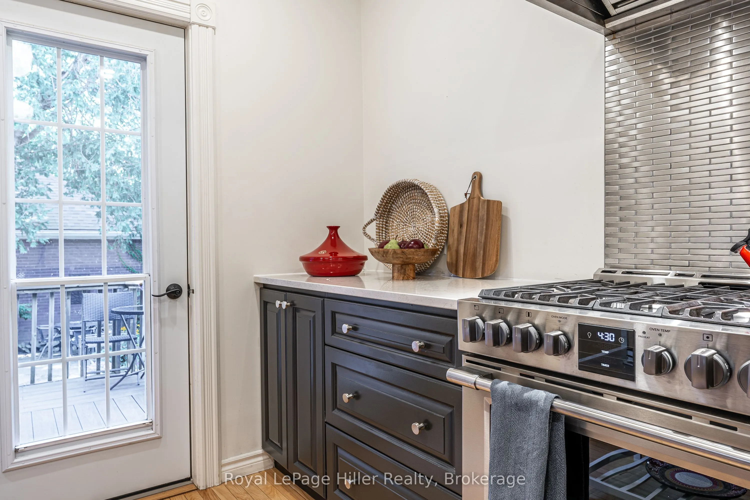 180 Elizabeth Street