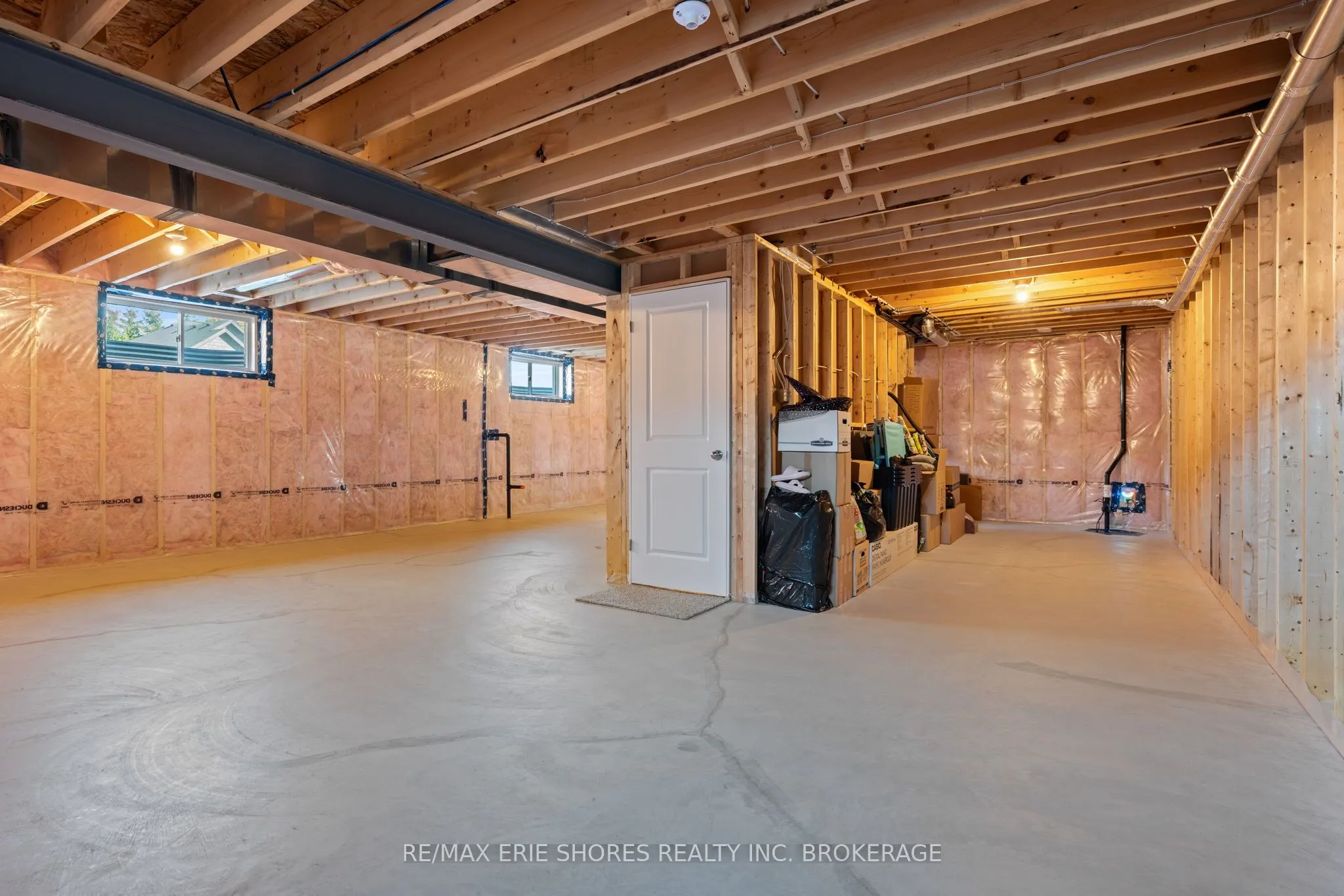 1 Peachleaf Lane