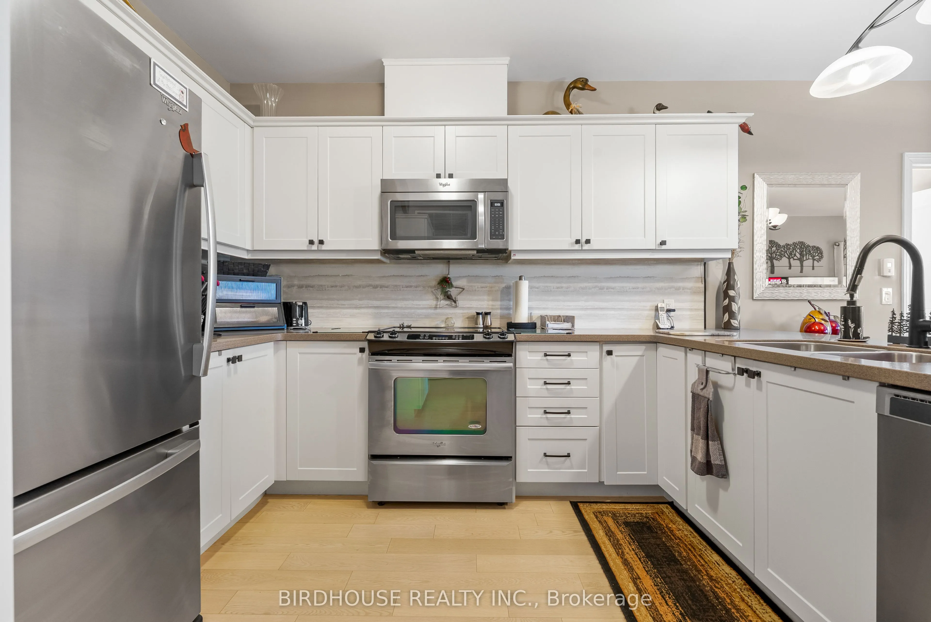 94 Francis Street W, #301
