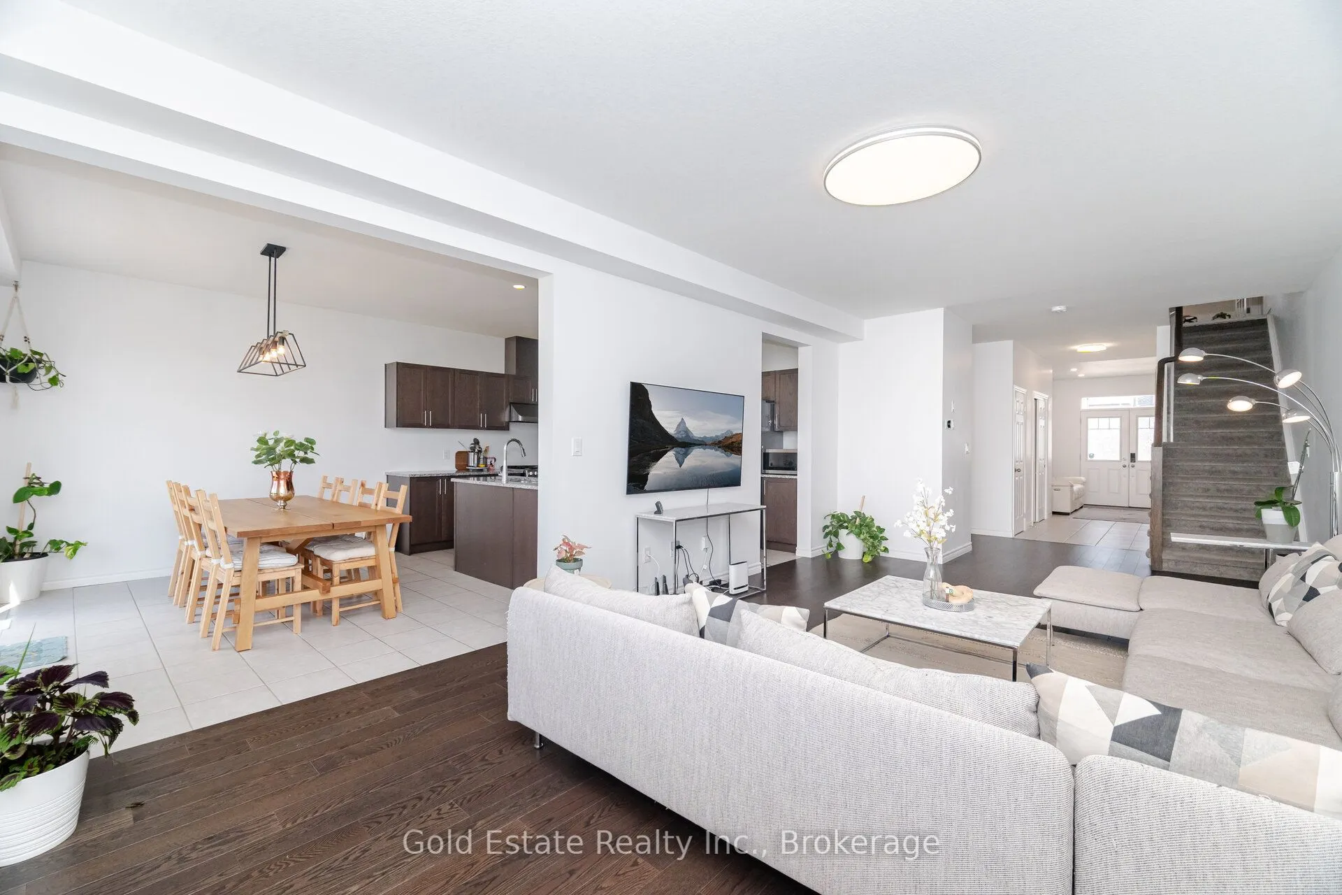 292 Freure Drive