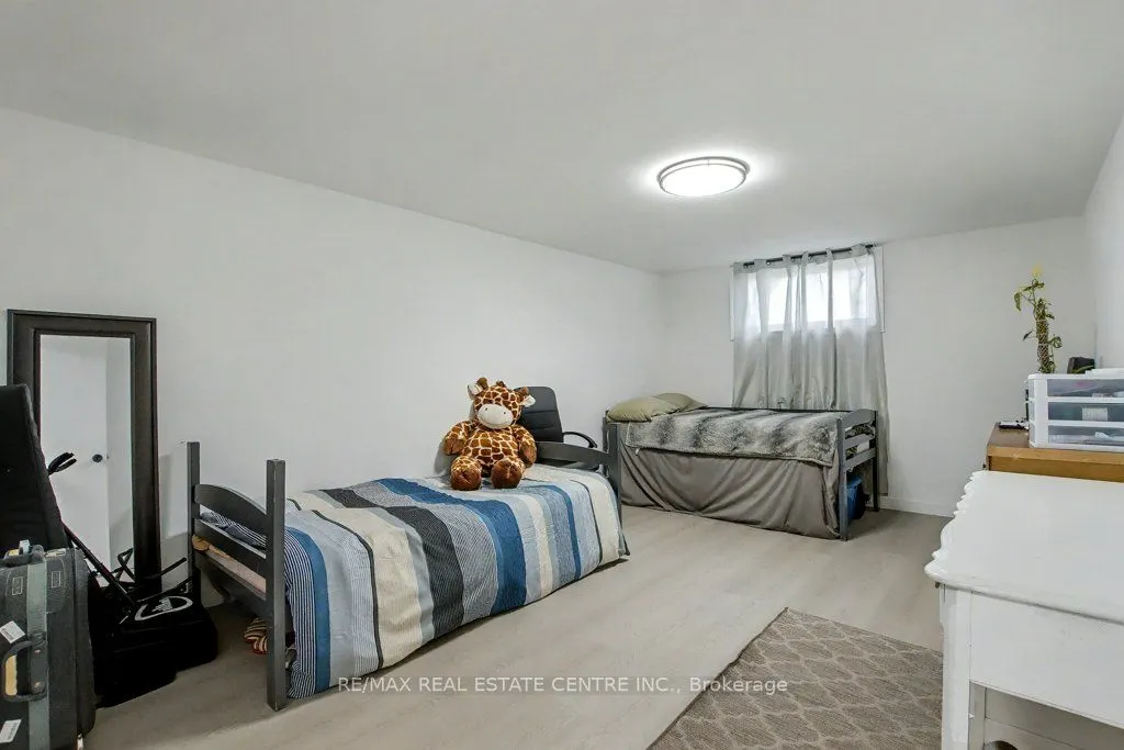 40 Tara Court