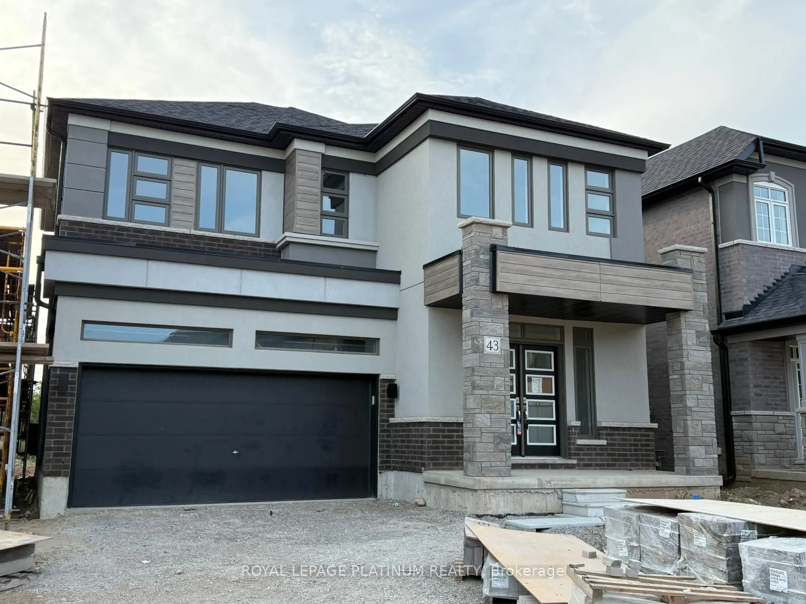 43 Mckernan Avenue