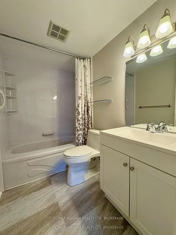 62 Main Street, #2B