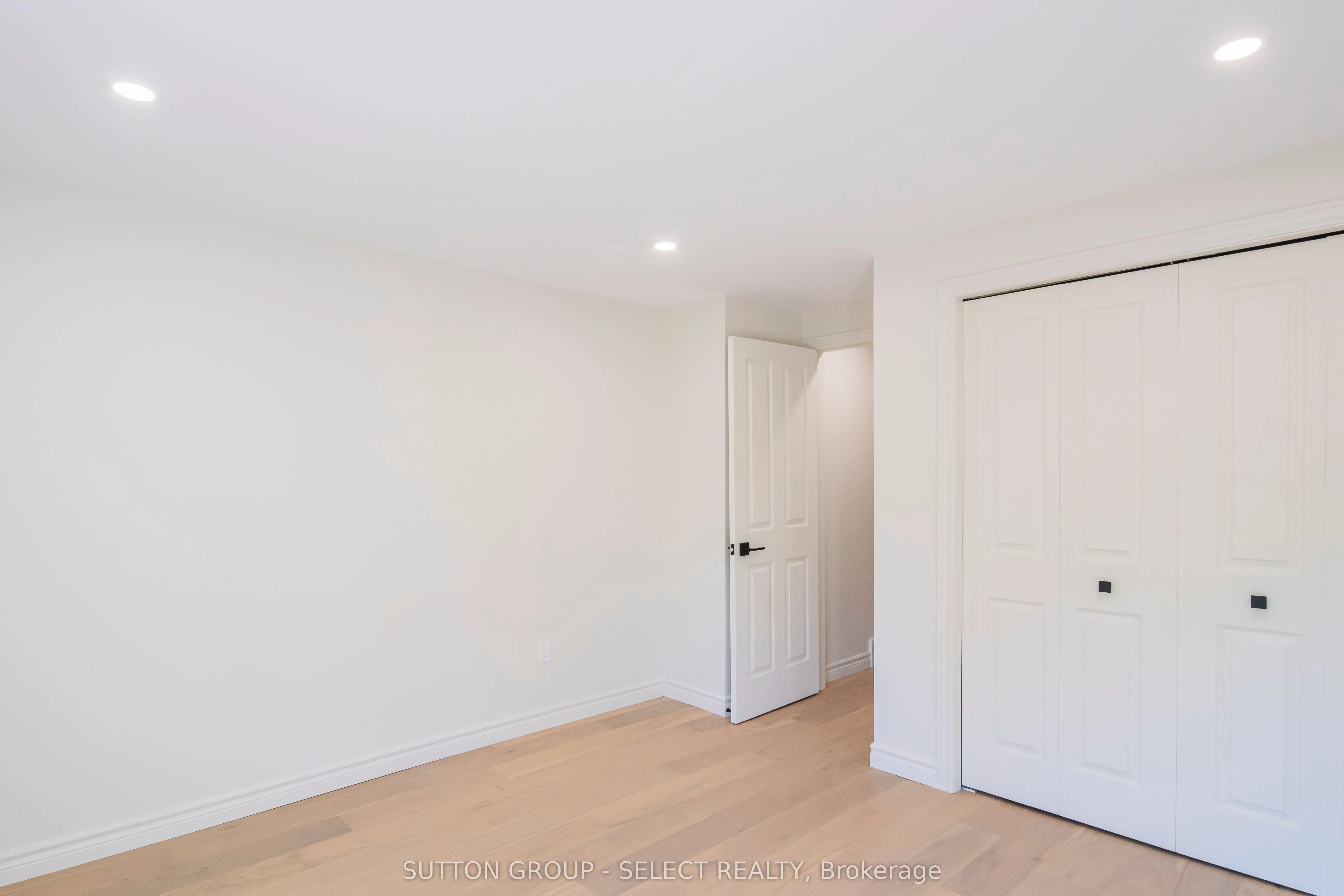 70 Sunnyside Drive, #3
