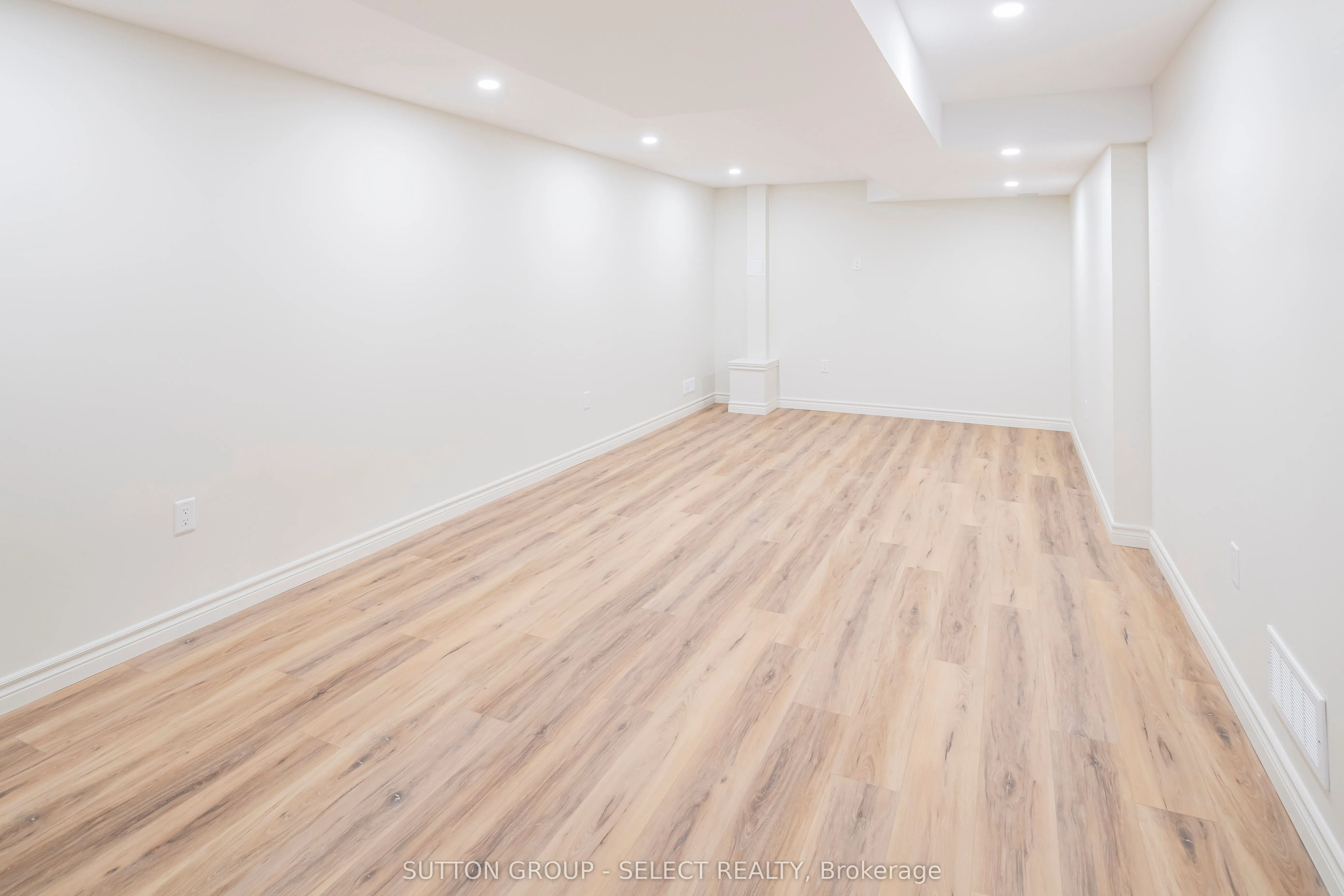 70 Sunnyside Drive, #3