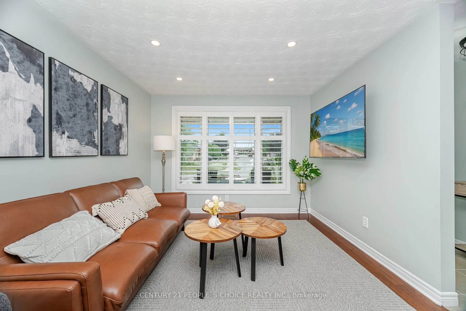 55 Vineberg Drive