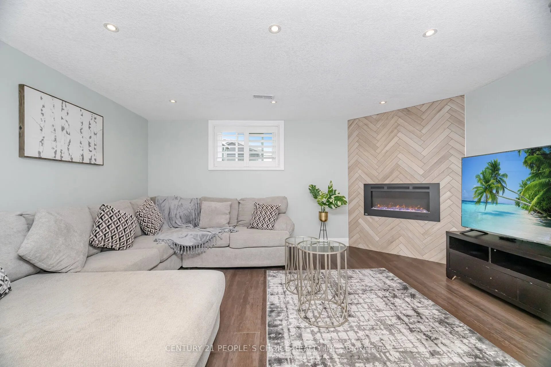 55 Vineberg Drive