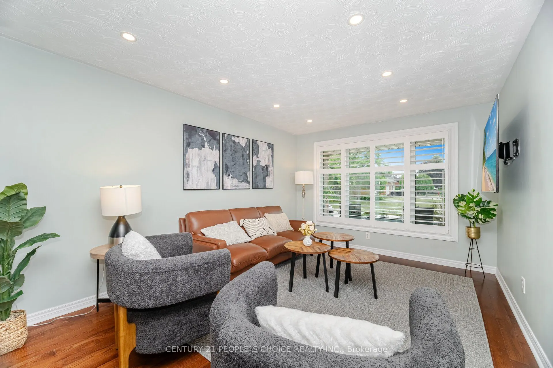 55 Vineberg Drive