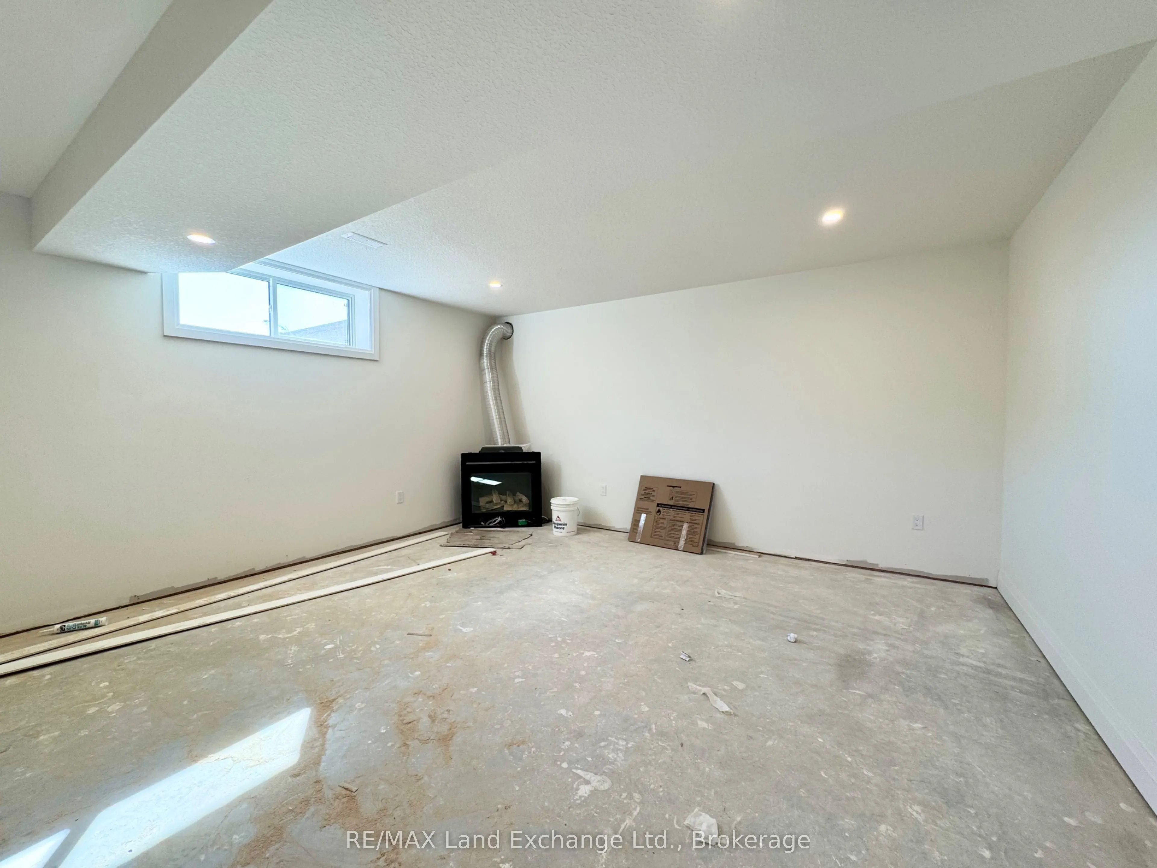 379 Ridge Street