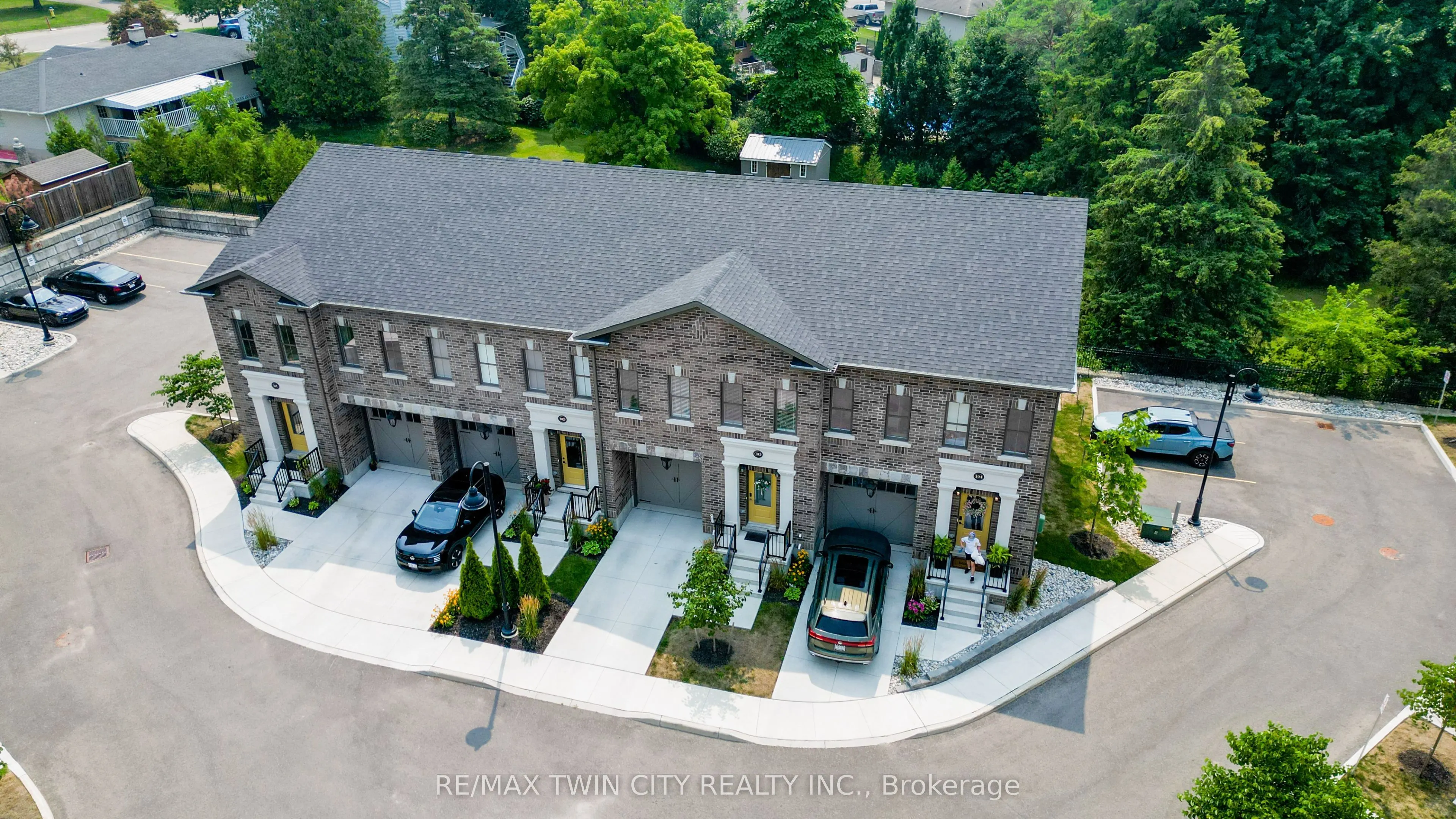 362 Fairview Street, #103