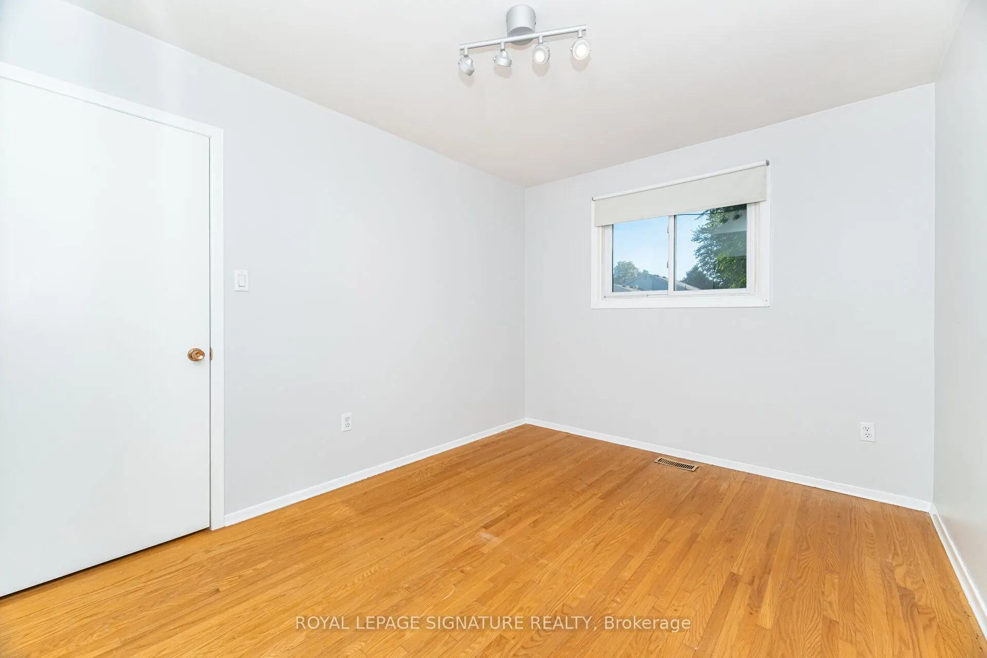 7 Maitland Avenue