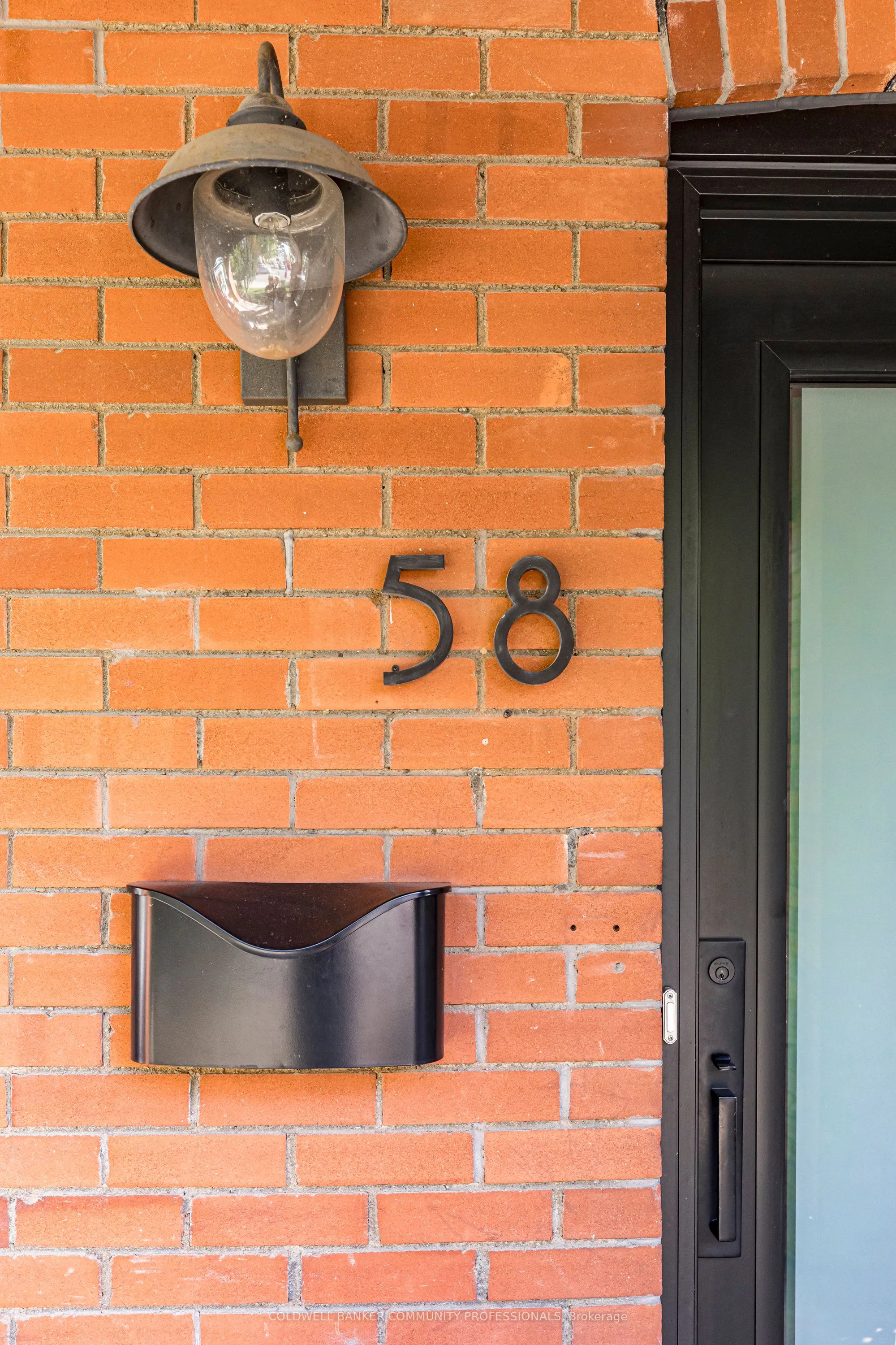 58 Chatham Street