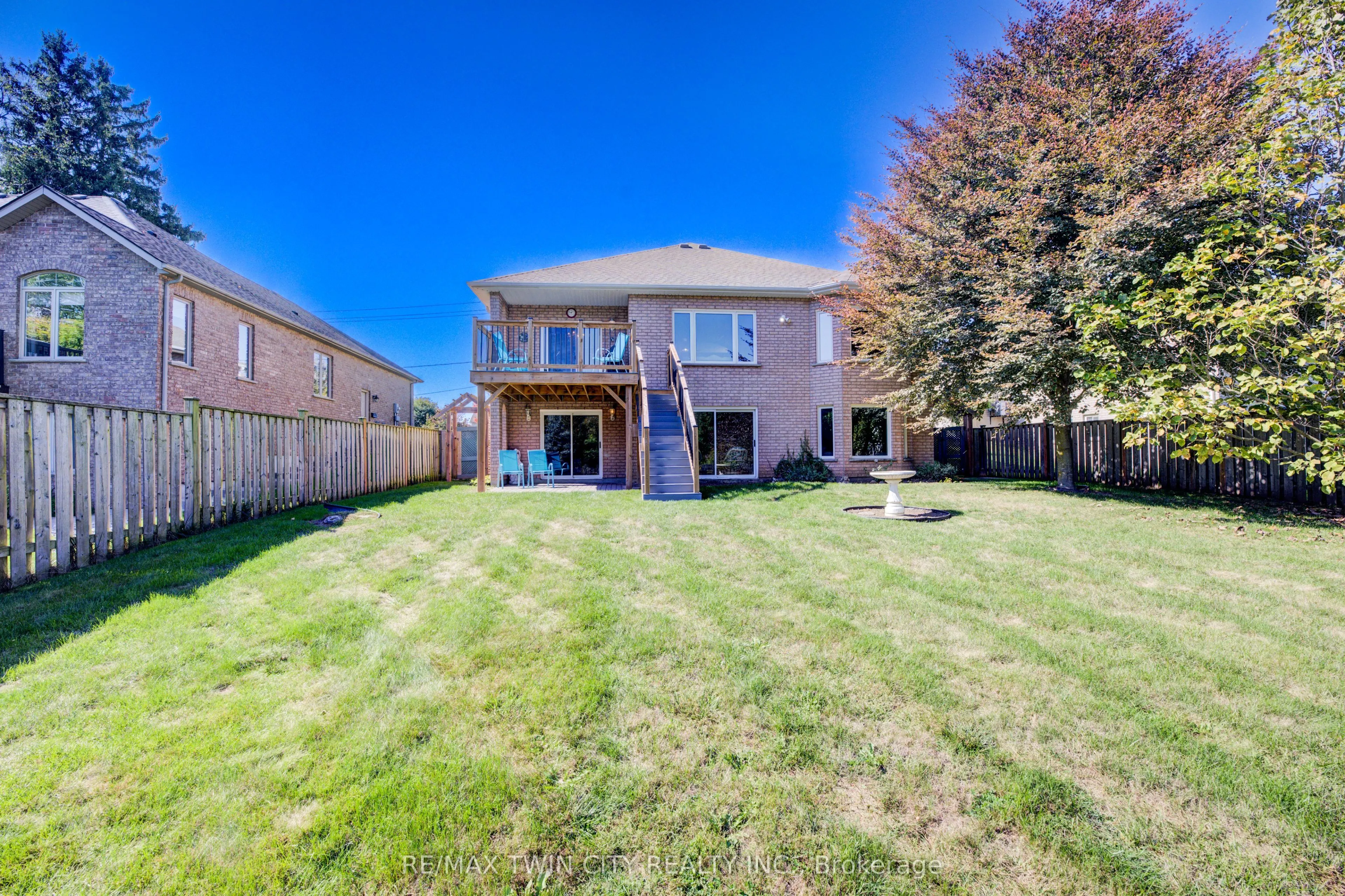 430 Caryndale Drive