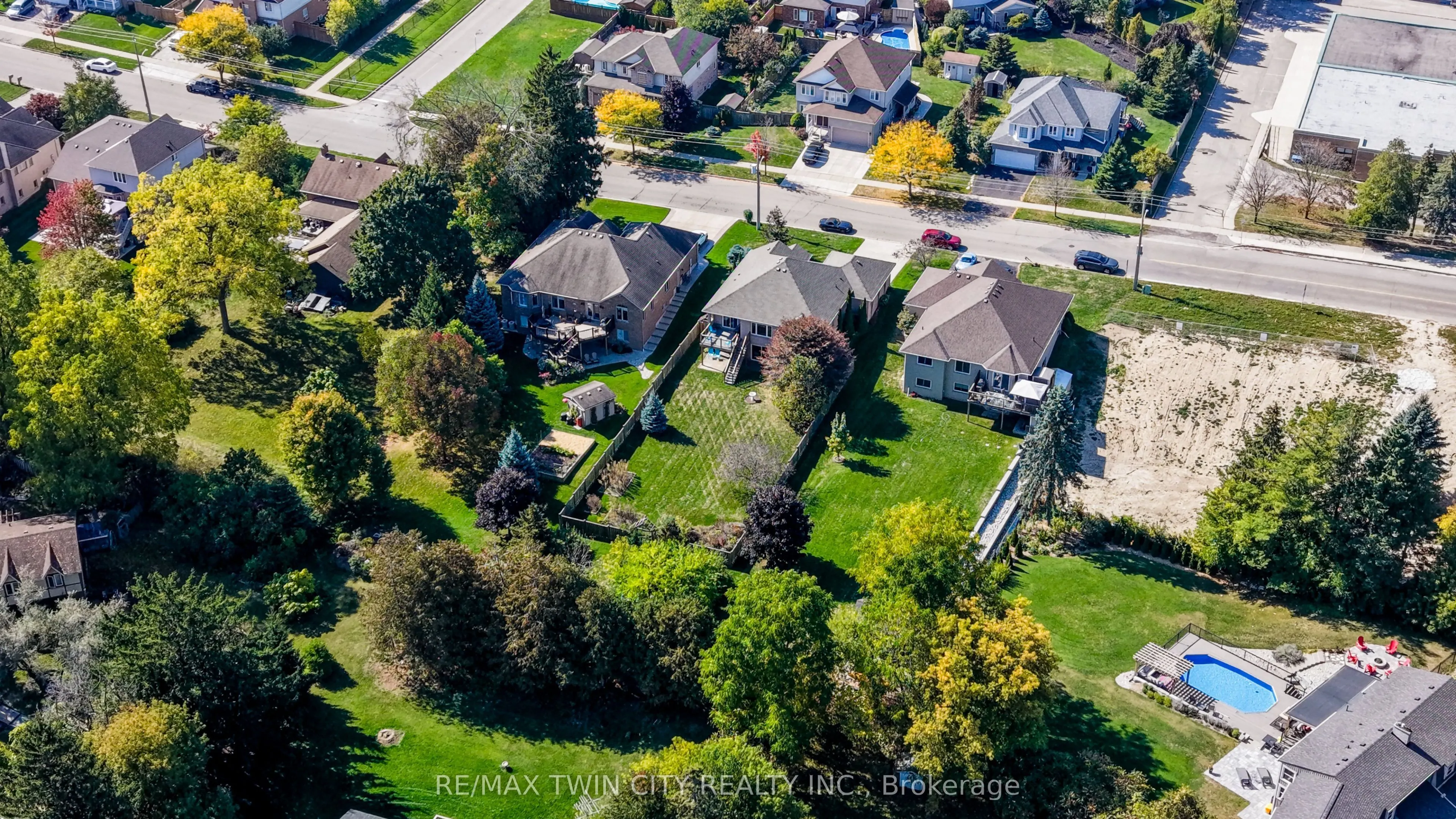 430 Caryndale Drive
