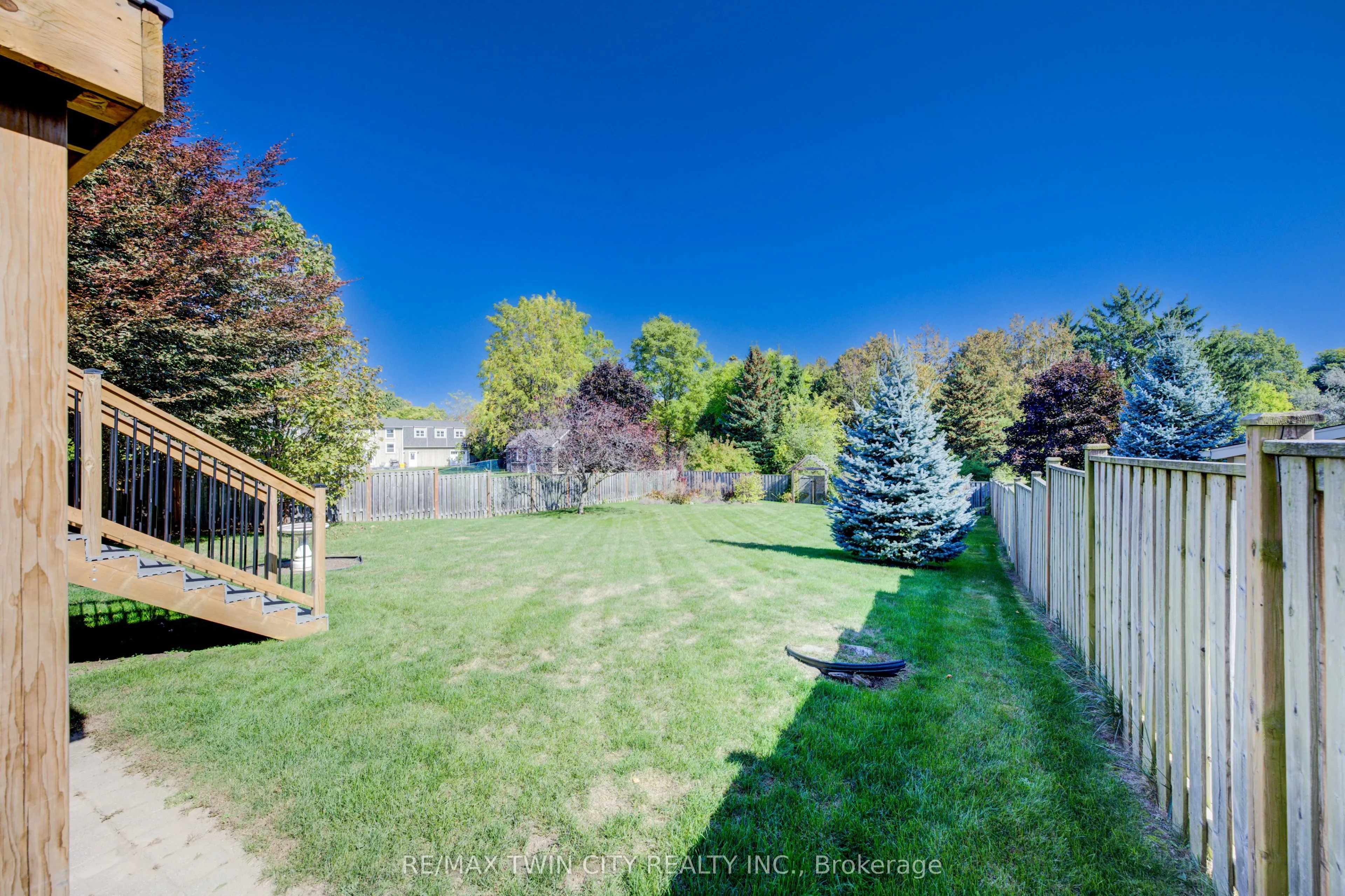 430 Caryndale Drive