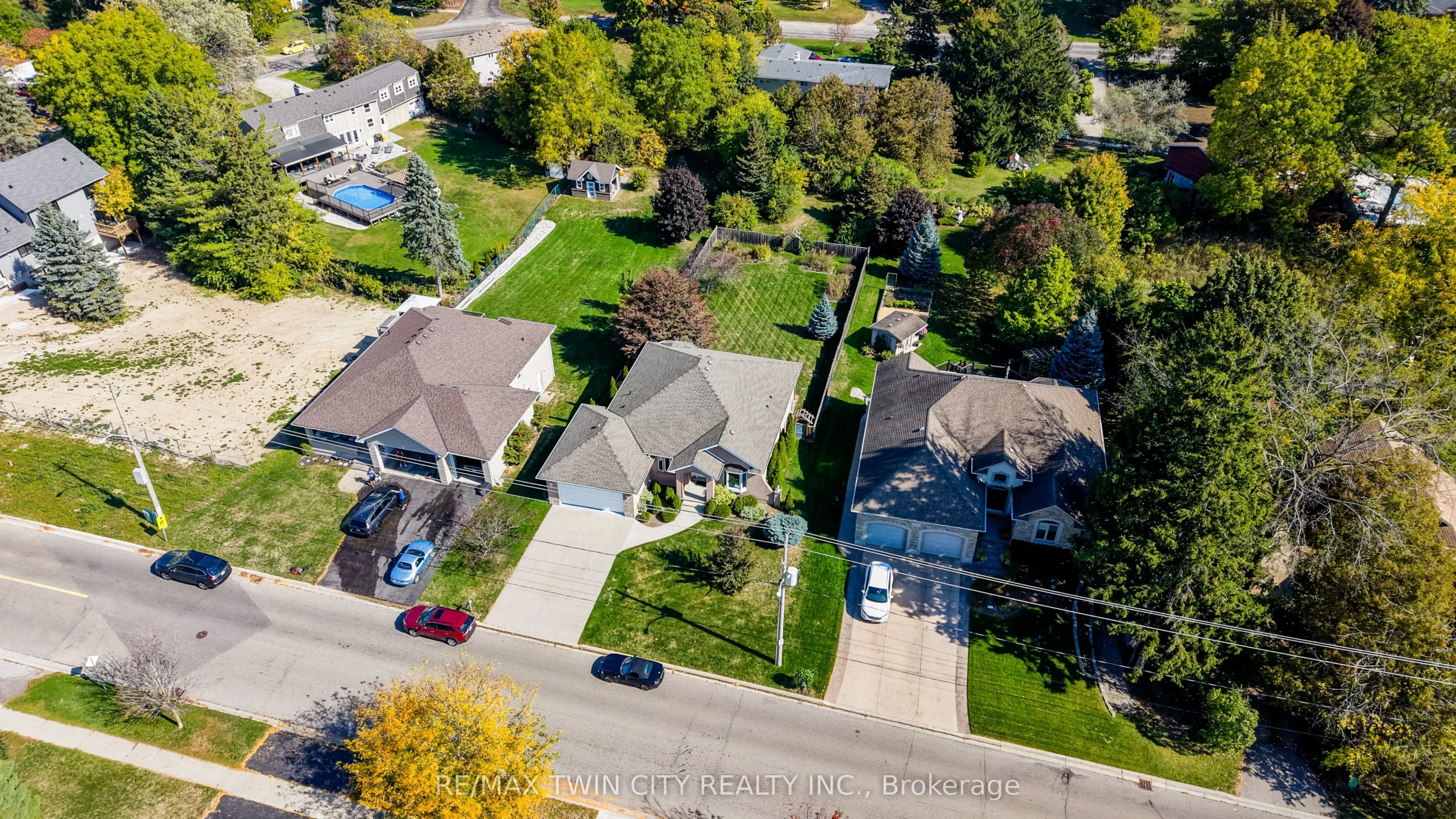 430 Caryndale Drive