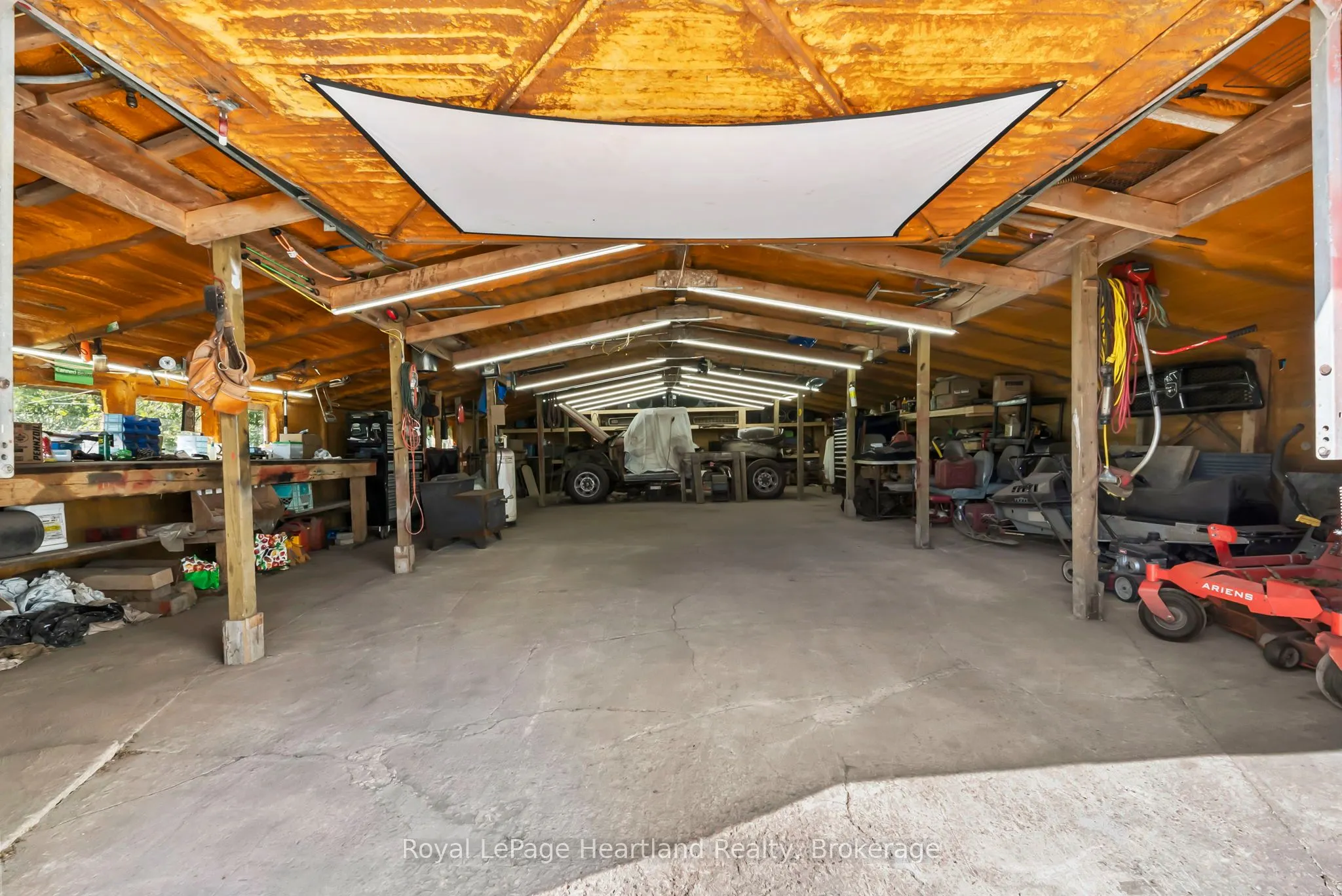 78 Bruce Rd 86