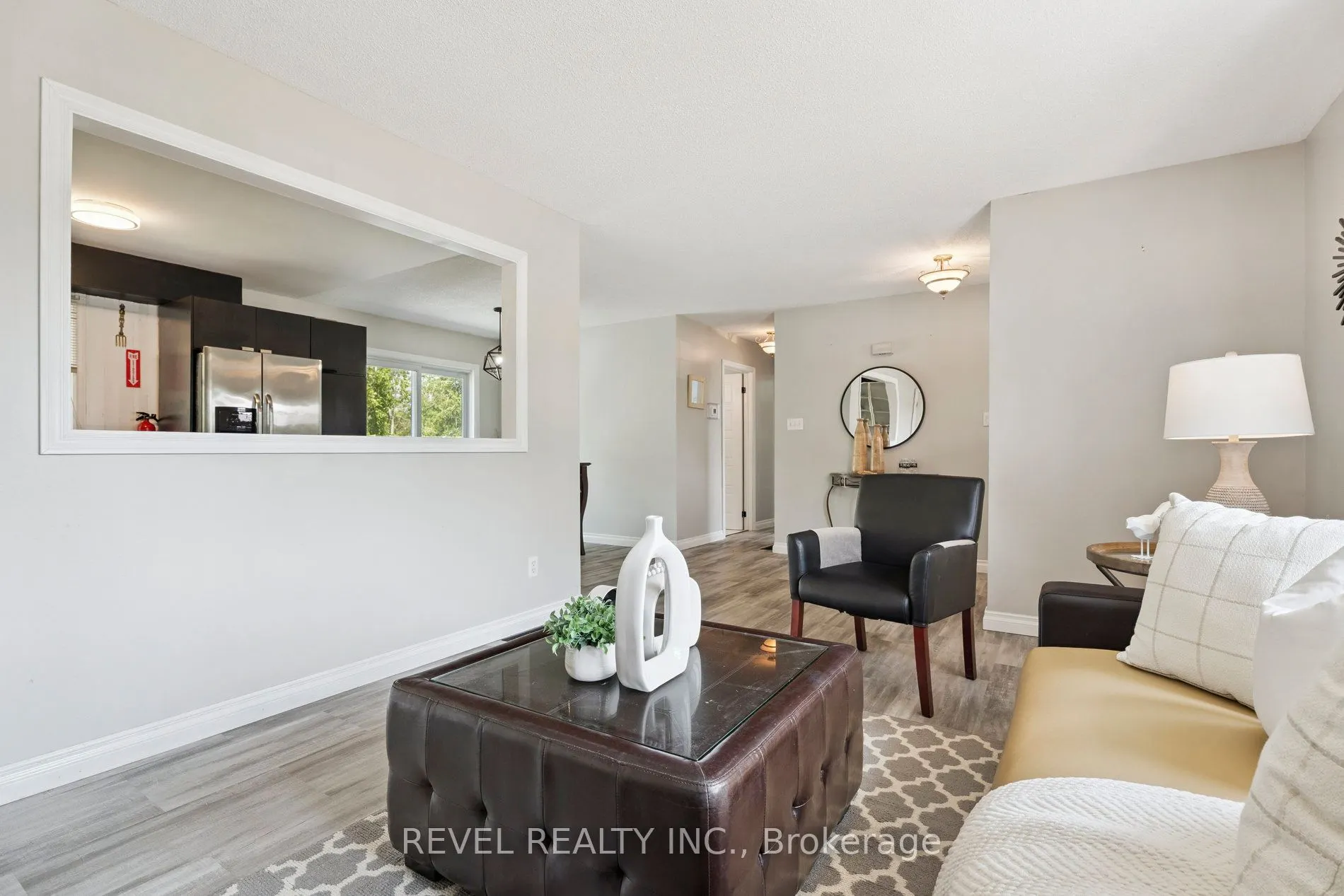 40 Greenwood Crescent