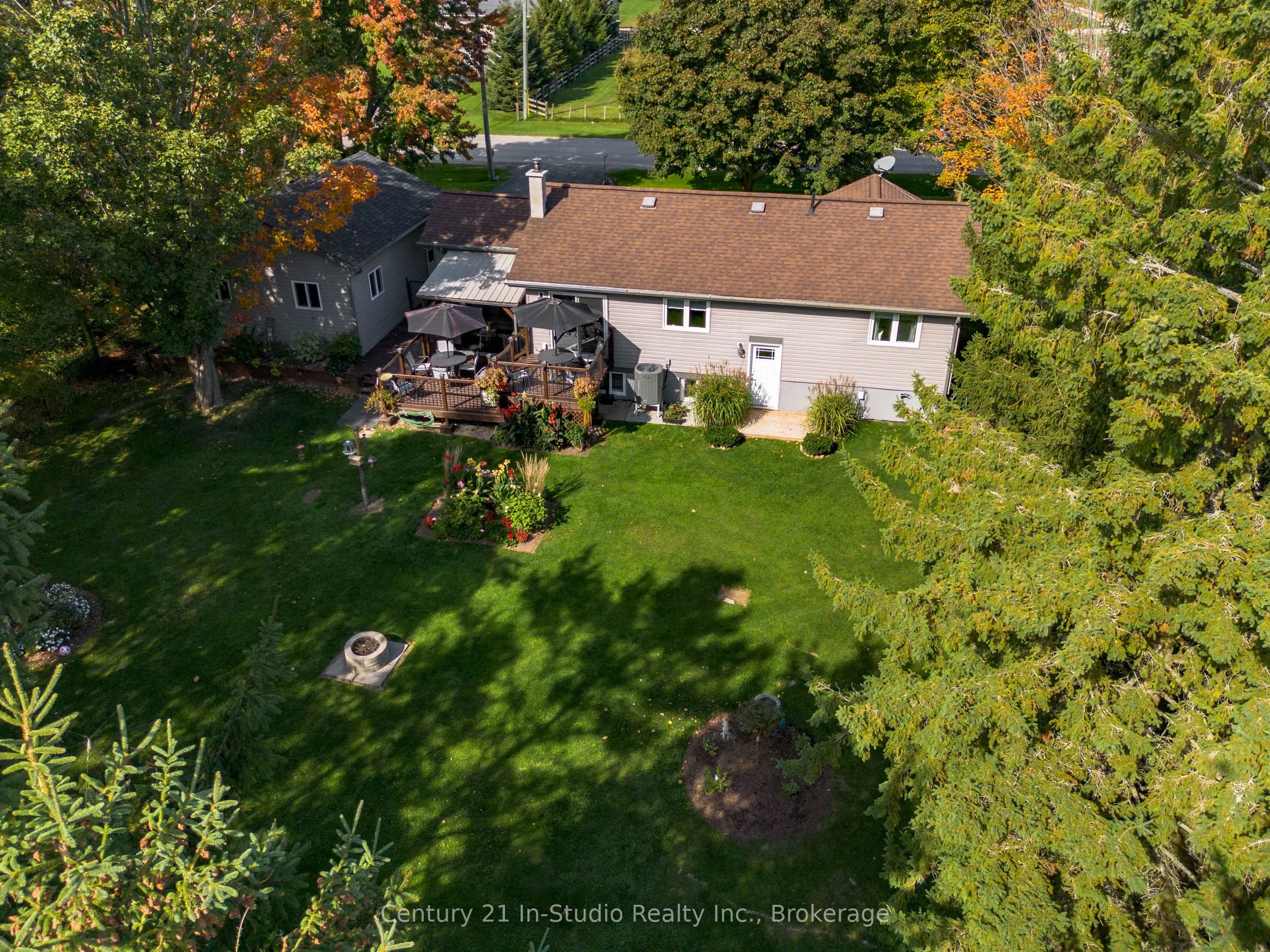 21532 Grey 16 Road