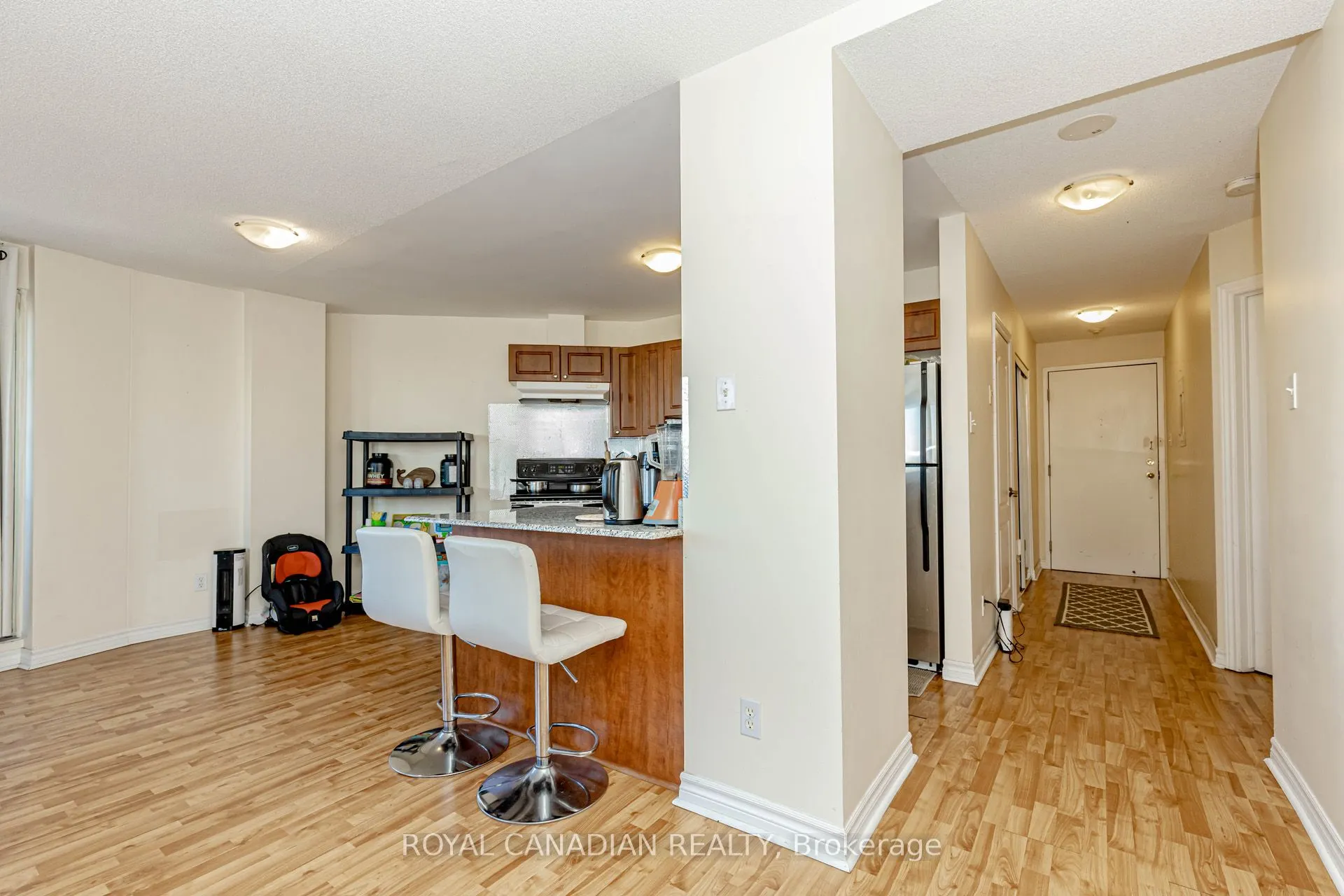 135 James Street S, #1114