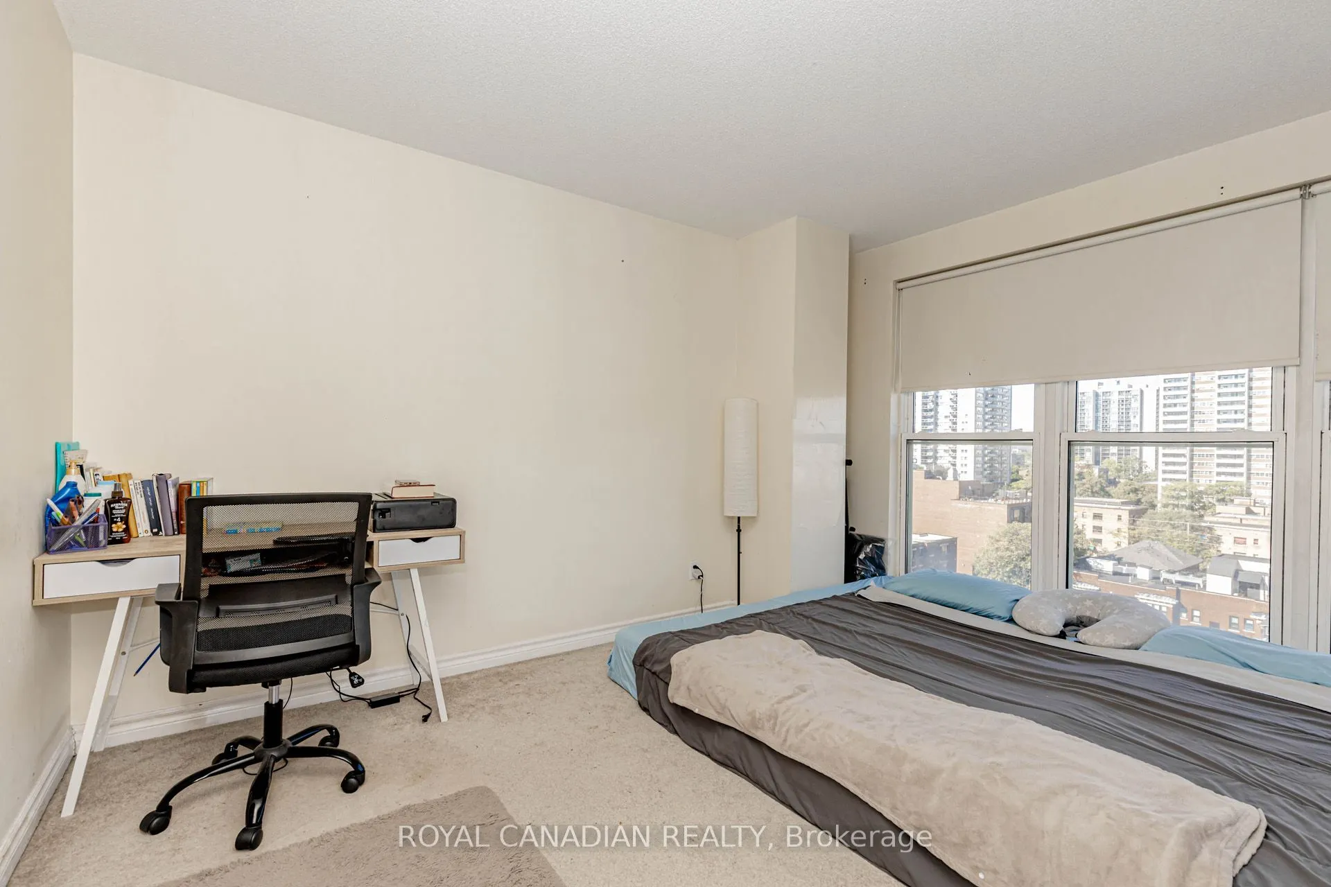 135 James Street S, #1114