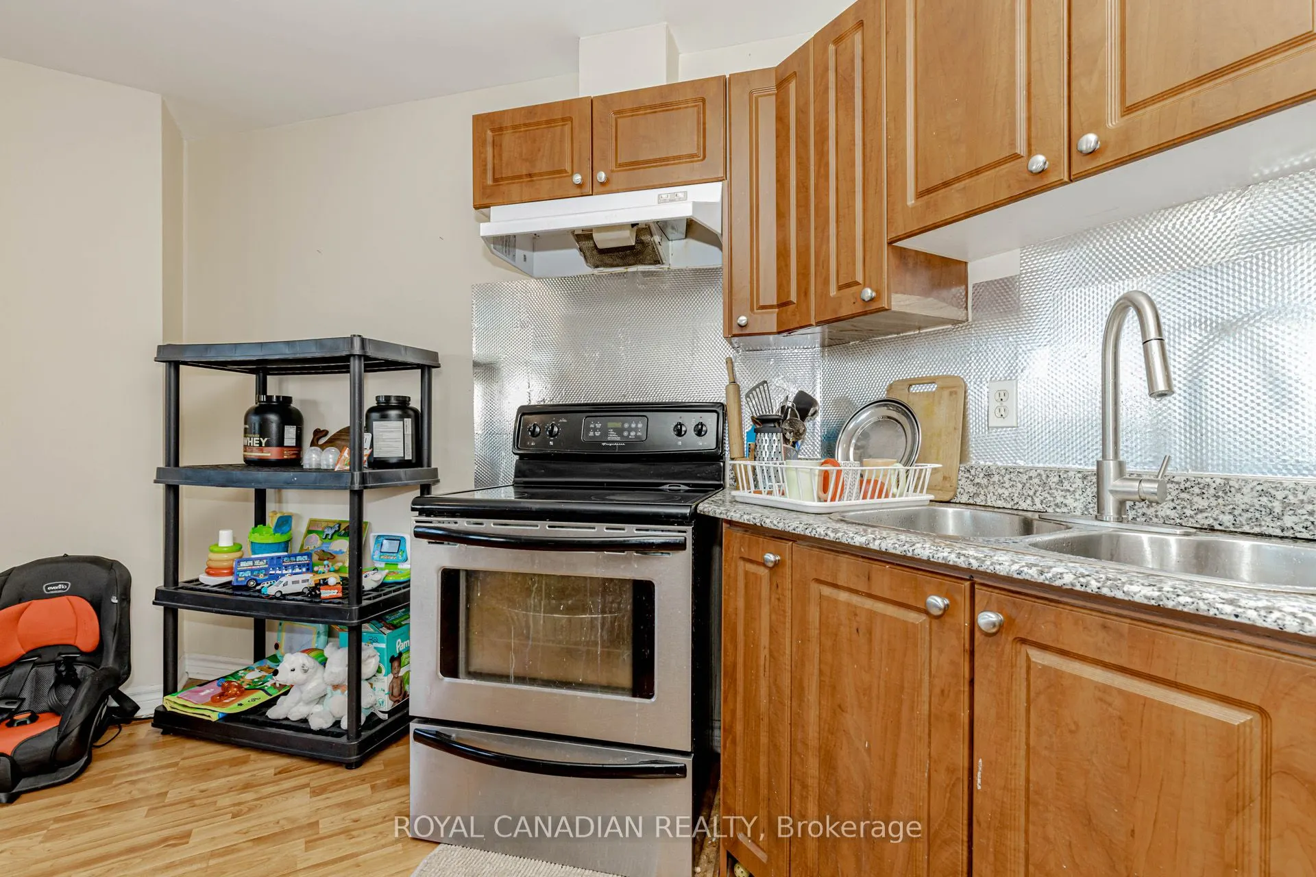 135 James Street S, #1114