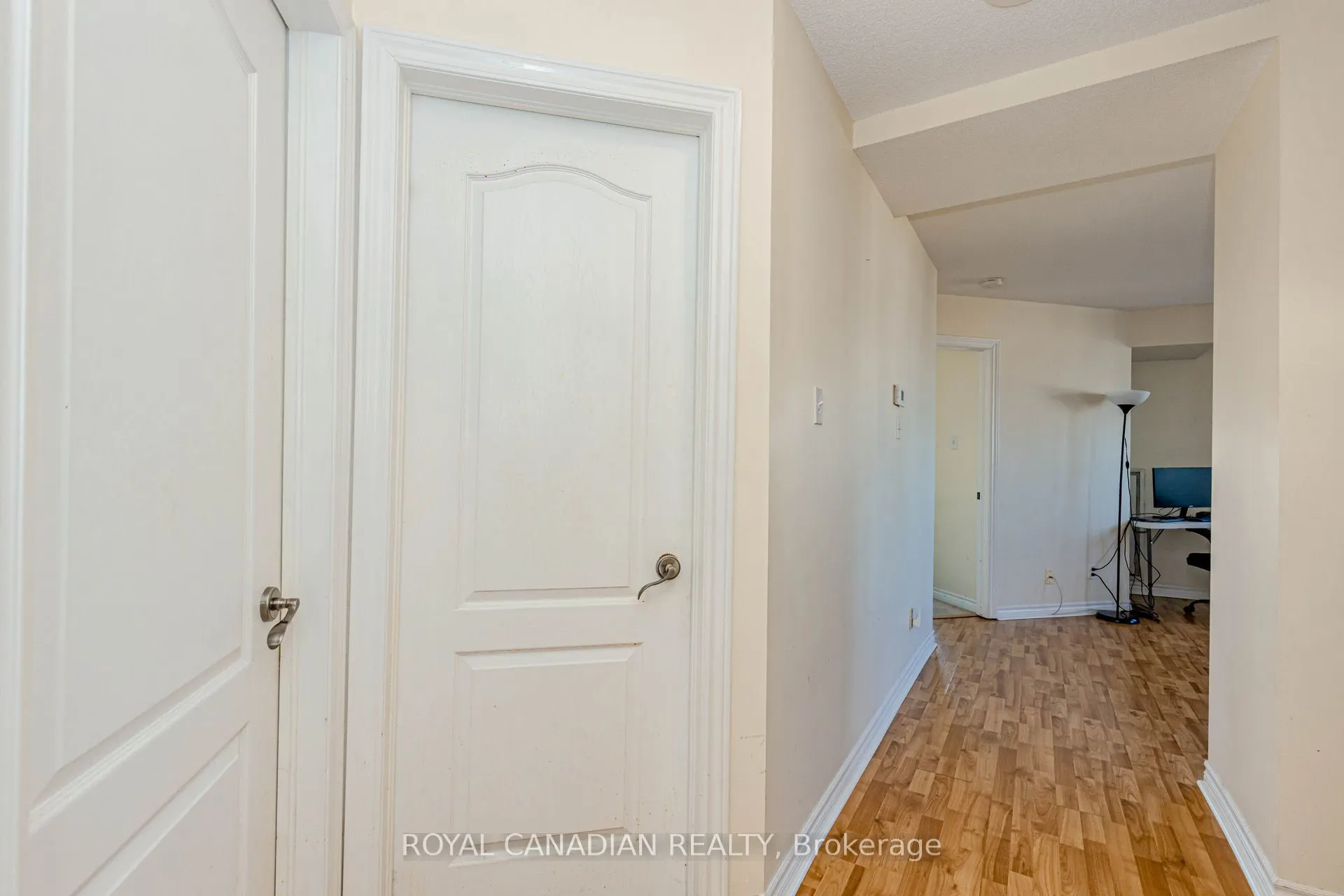135 James Street S, #1114