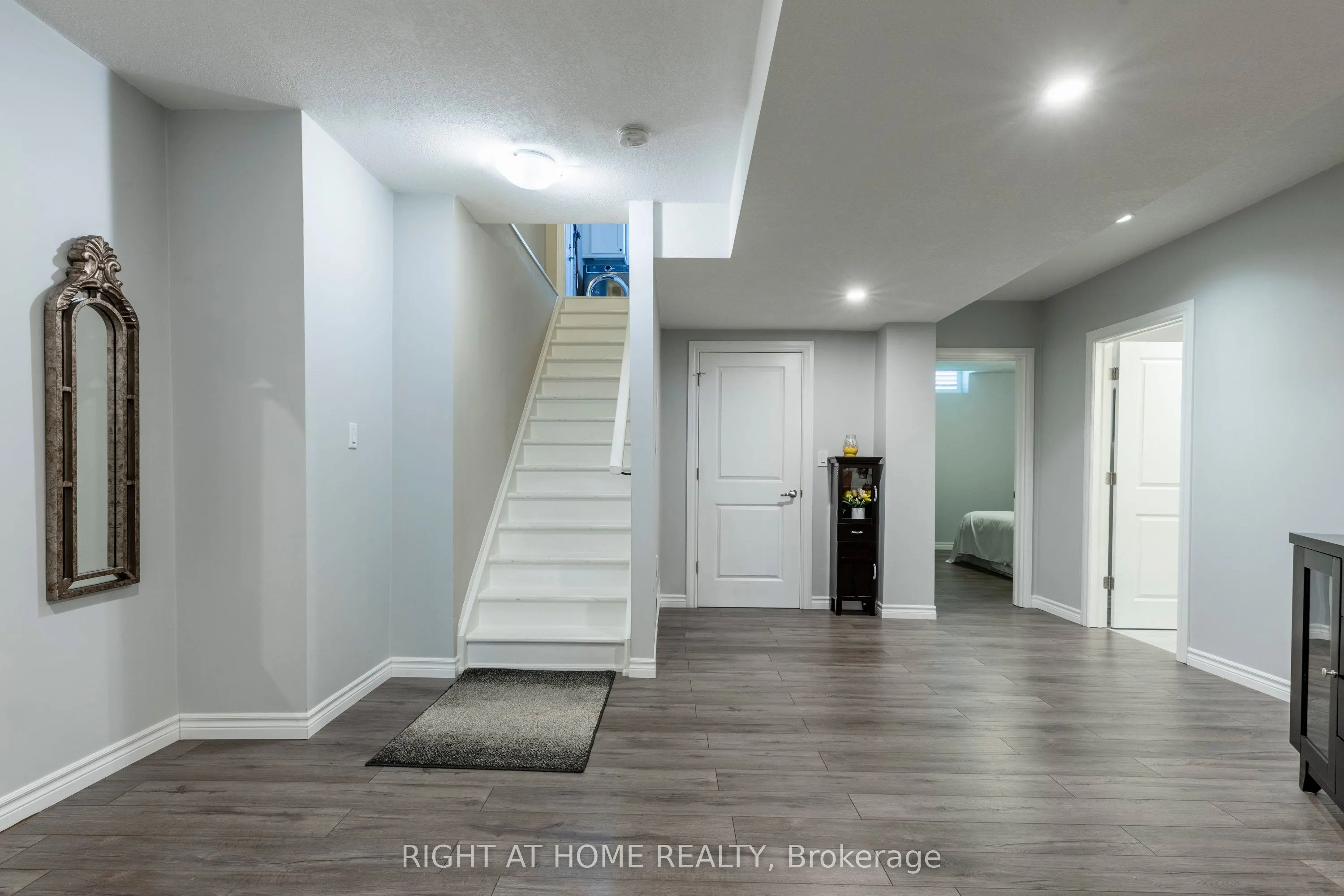 6 Bluenose Drive