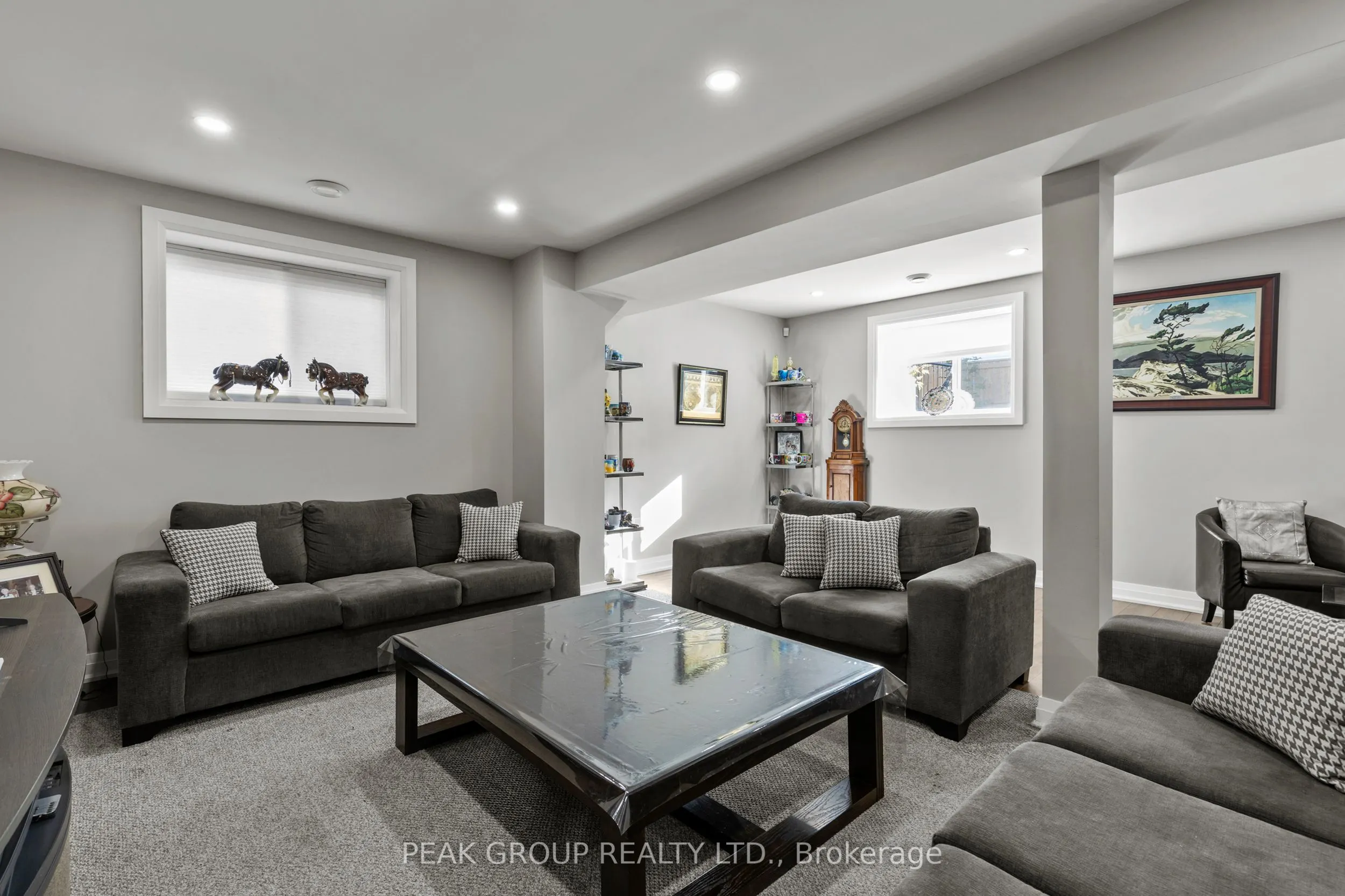 398 AQUEDUCT Street