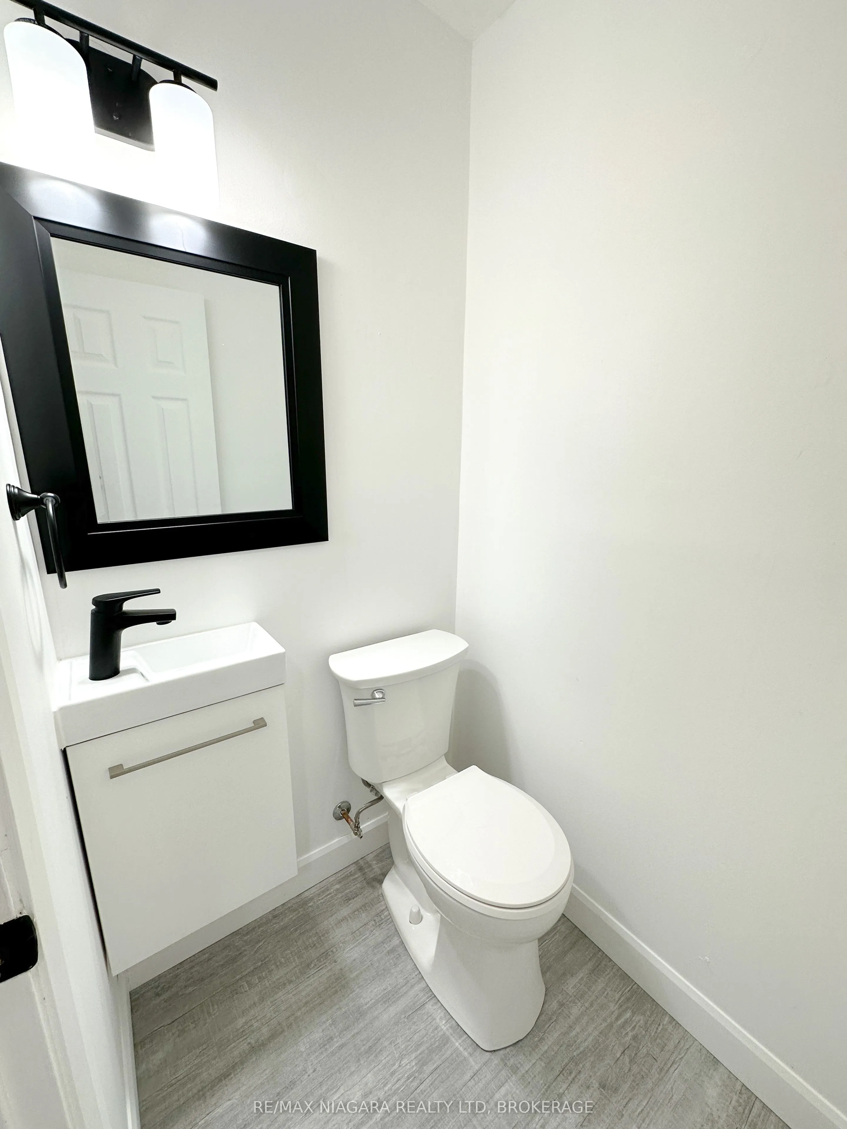 71 Hagey Avenue, #1