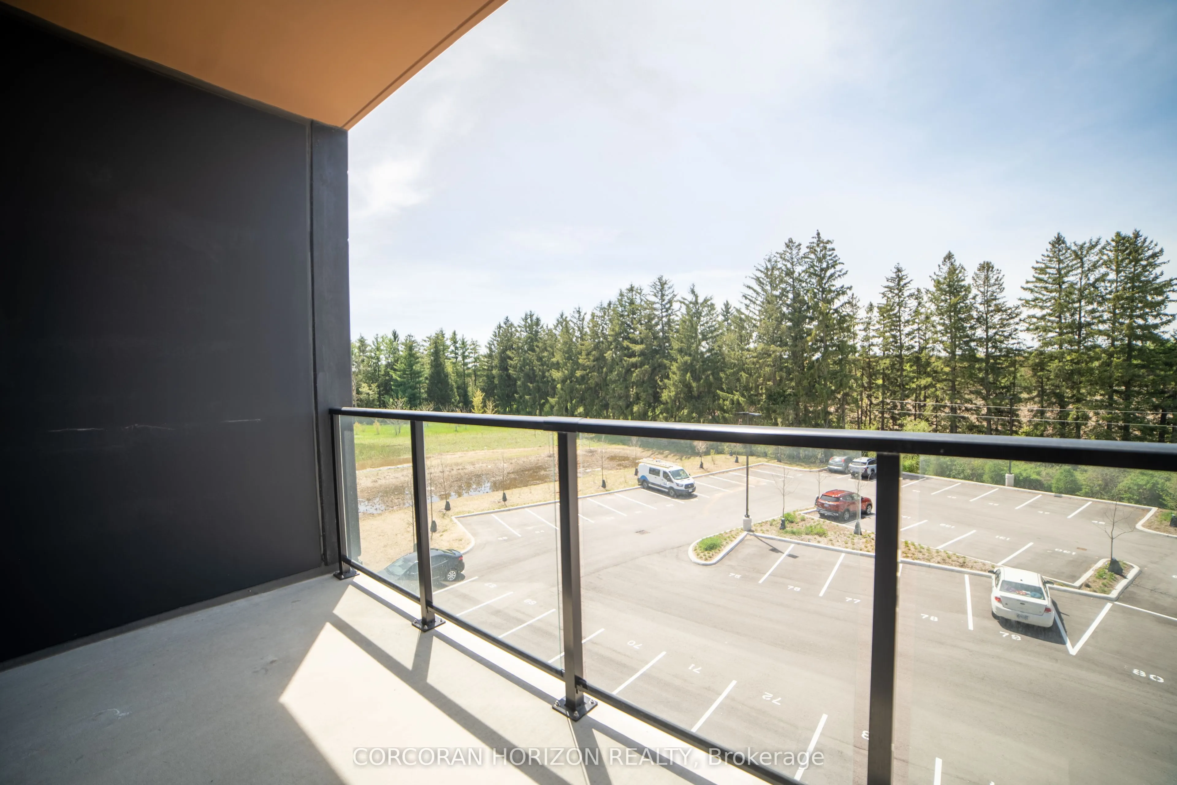 525 New Dundee Road, #302