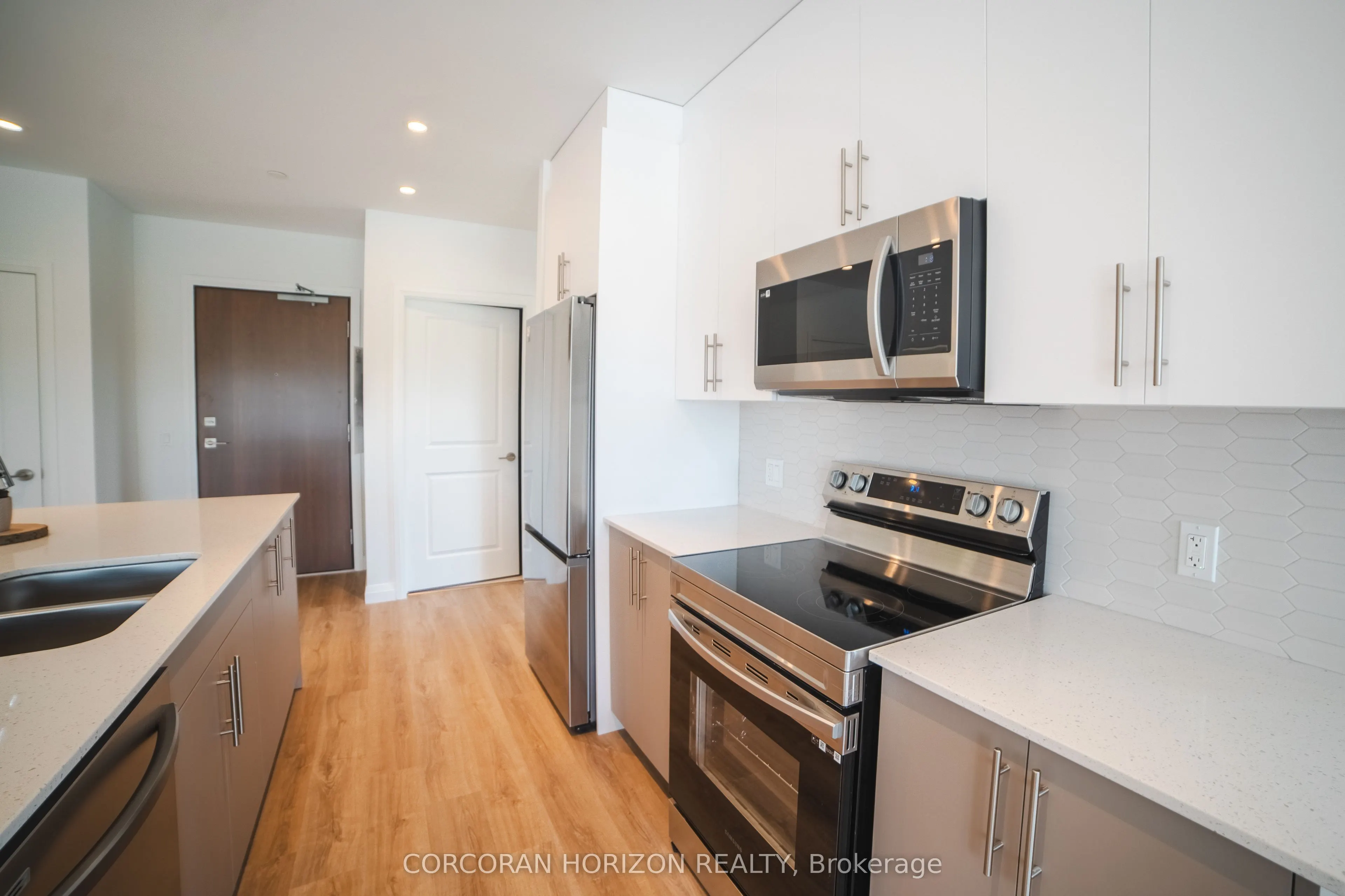 525 New Dundee Road, #302